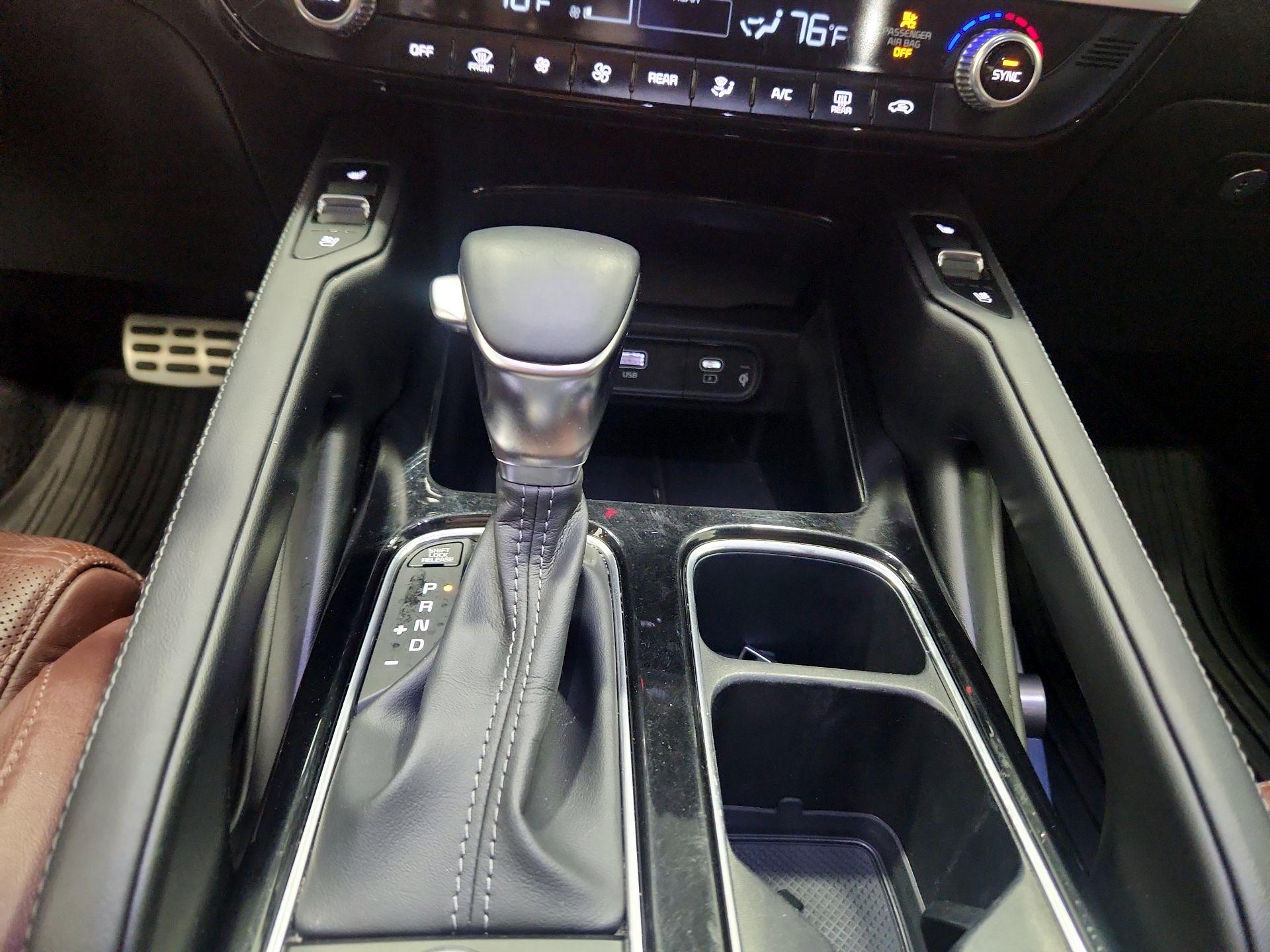 Thumbnail: 2023 Kia Telluride - 18