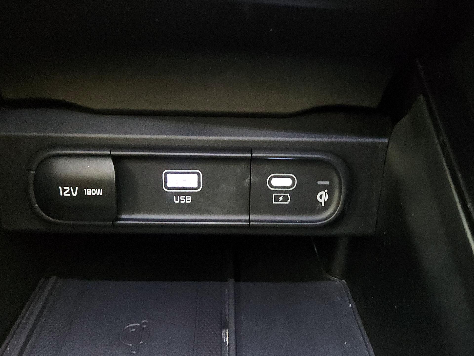 Thumbnail: 2023 Kia Telluride - 19