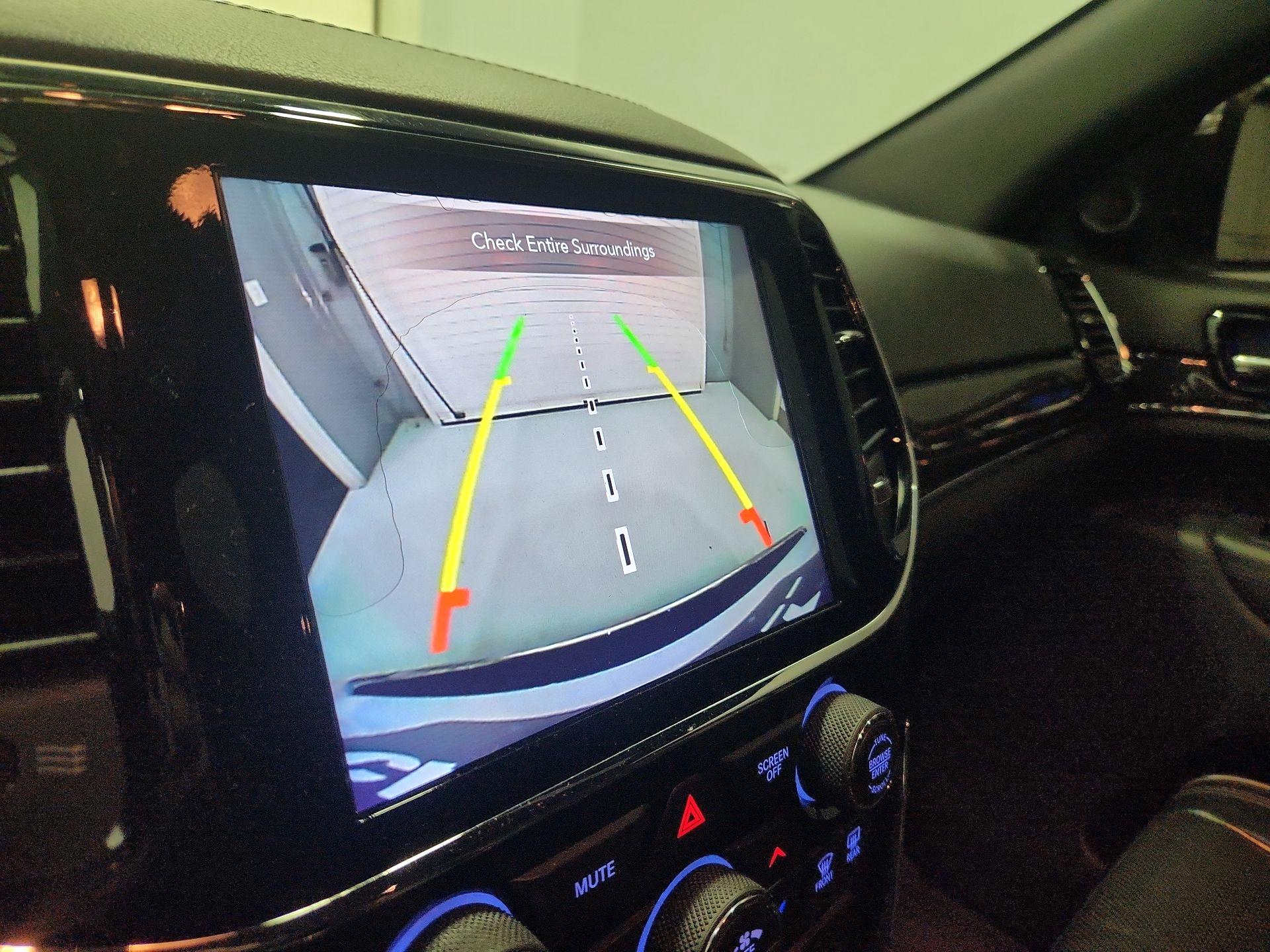 Thumbnail: 2020 Jeep Grand Cherokee - 15