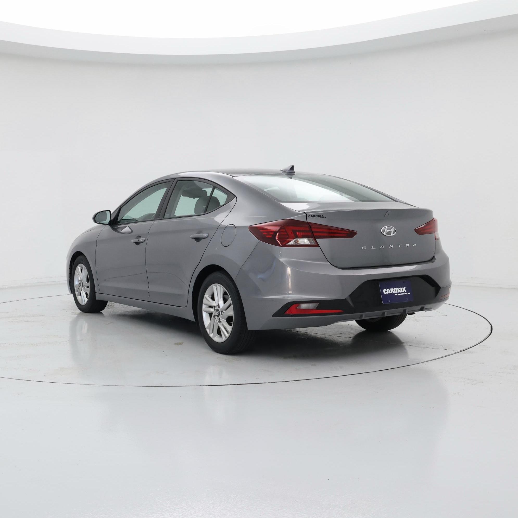 Thumbnail: 2019 Hyundai Elantra - 2