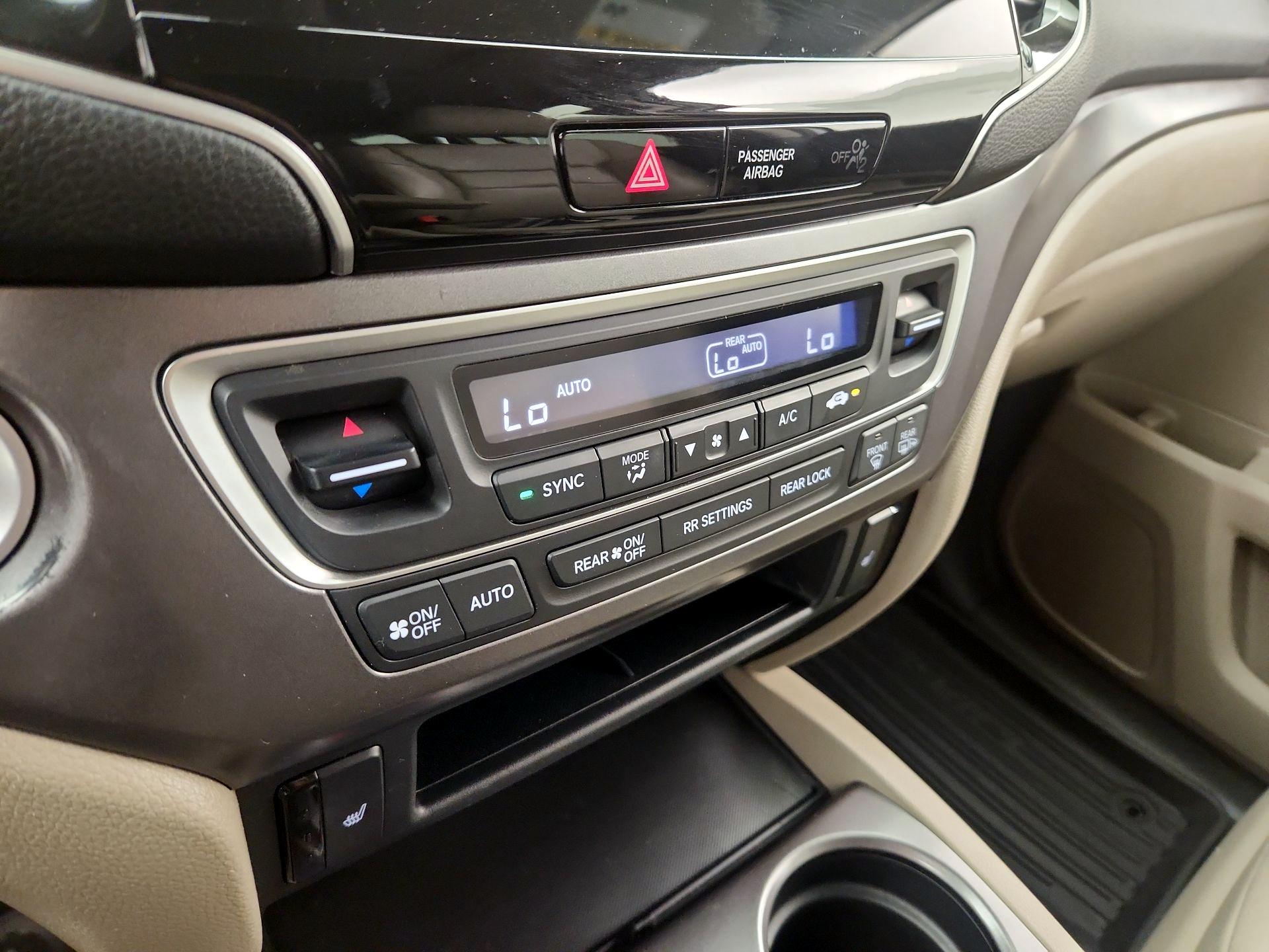 Thumbnail: 2022 Honda Pilot - 16