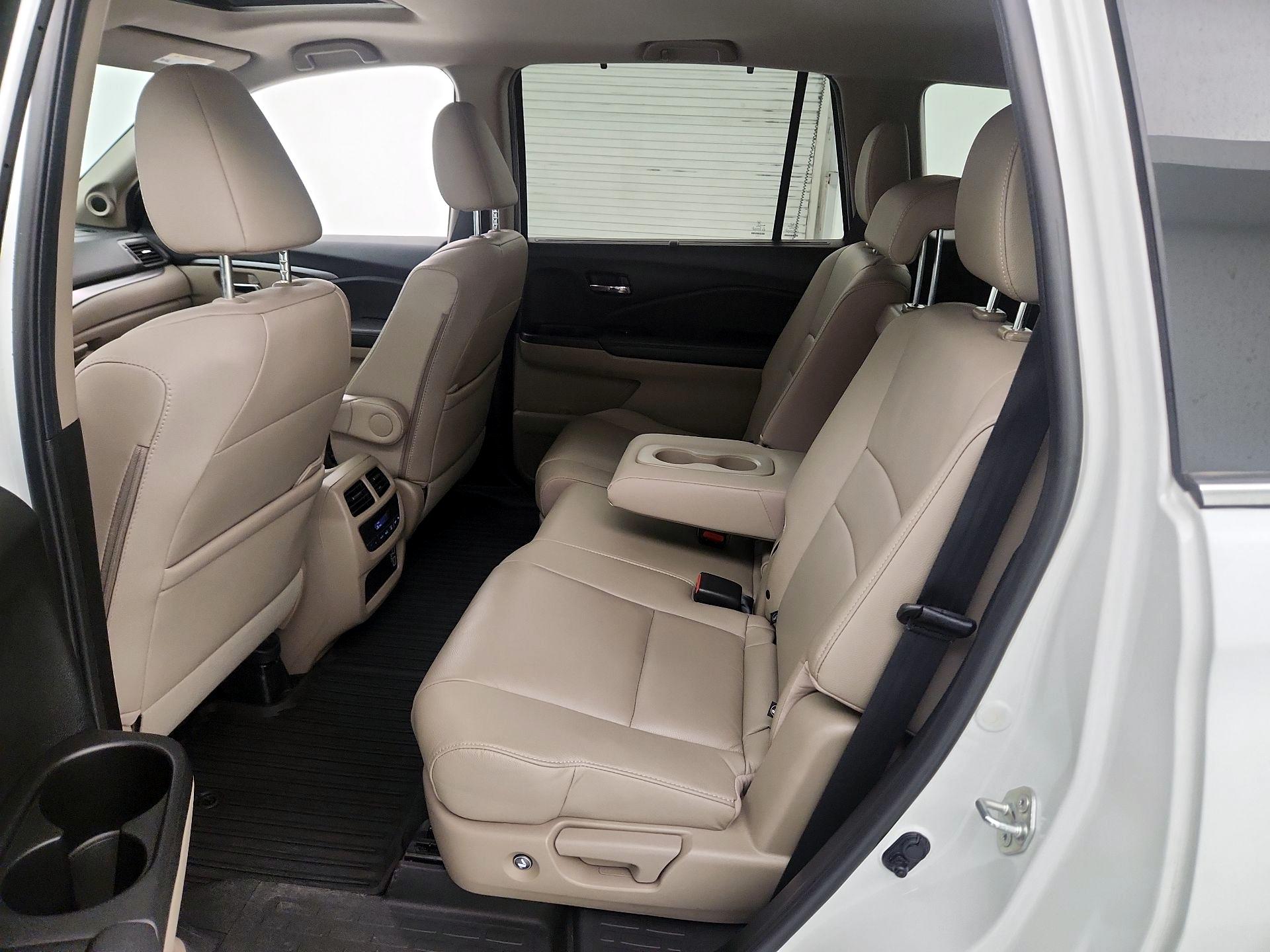 Thumbnail: 2022 Honda Pilot - 20