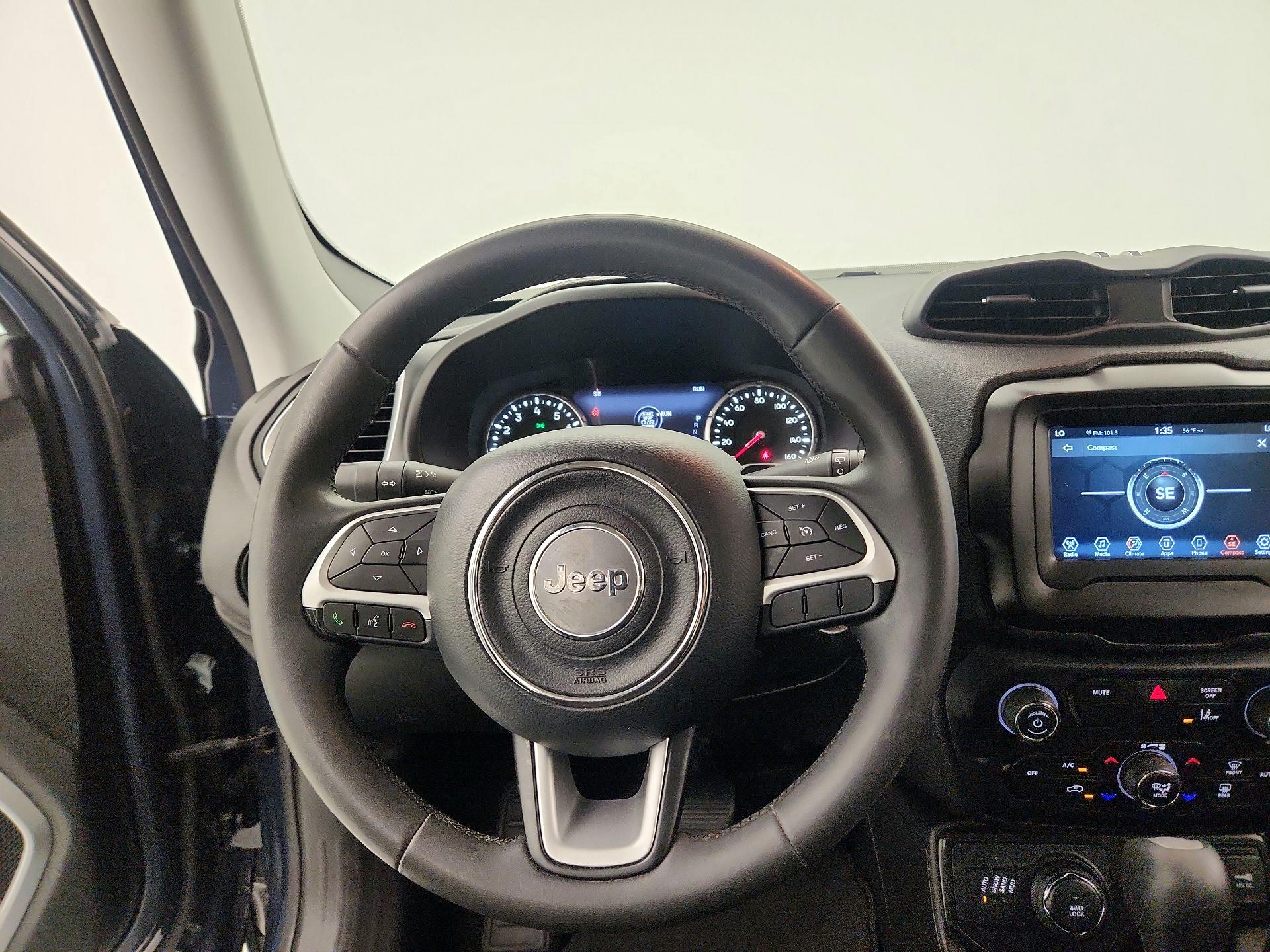 Thumbnail: 2021 Jeep Renegade - 10