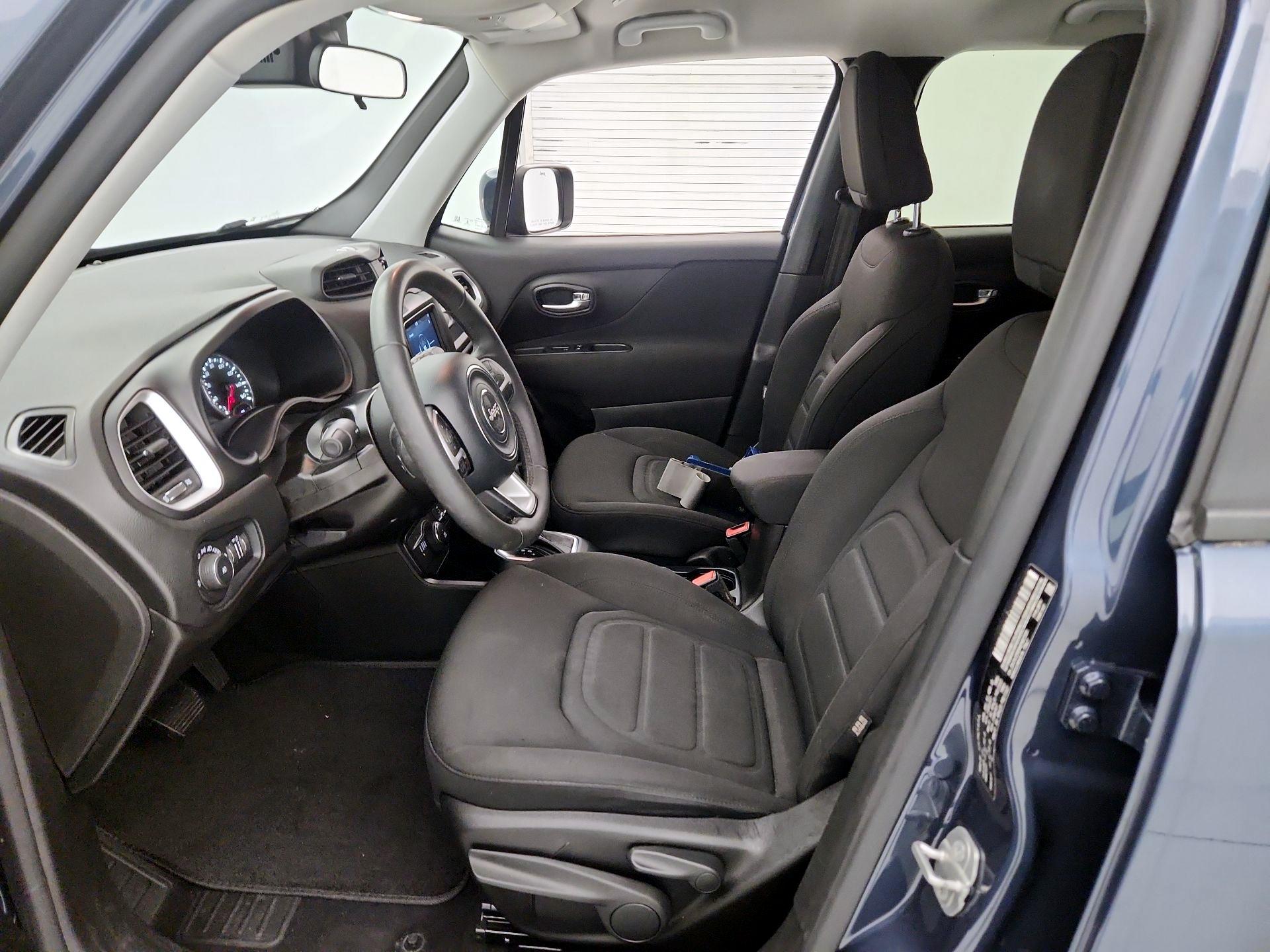 Thumbnail: 2021 Jeep Renegade - 11