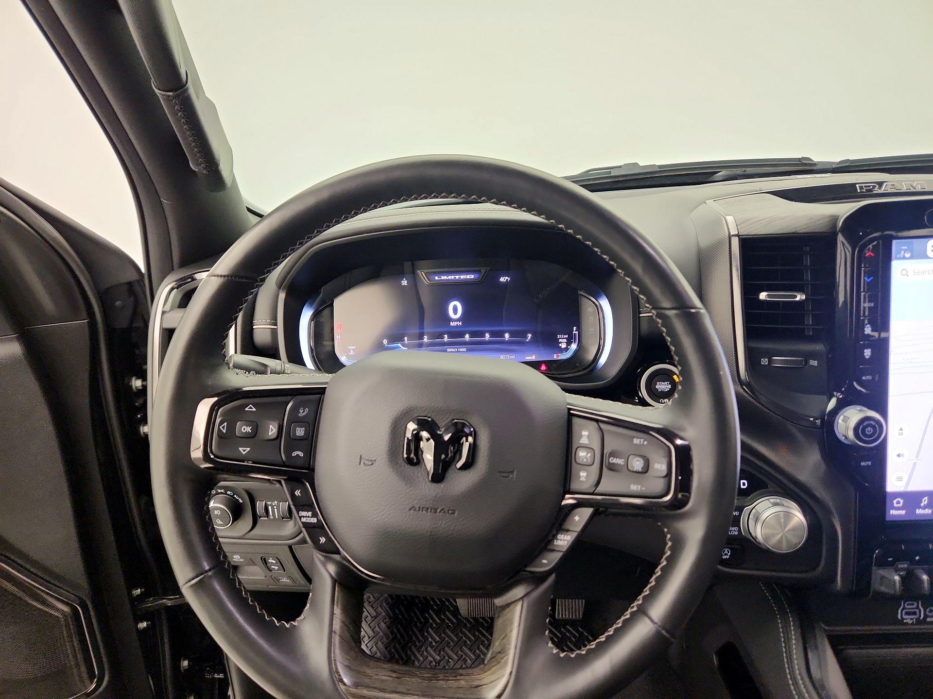 Thumbnail: 2025 RAM 1500 - 10