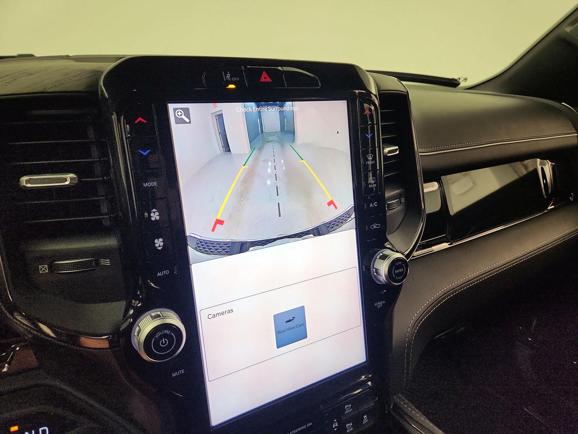 Thumbnail: 2025 RAM 1500 - 15