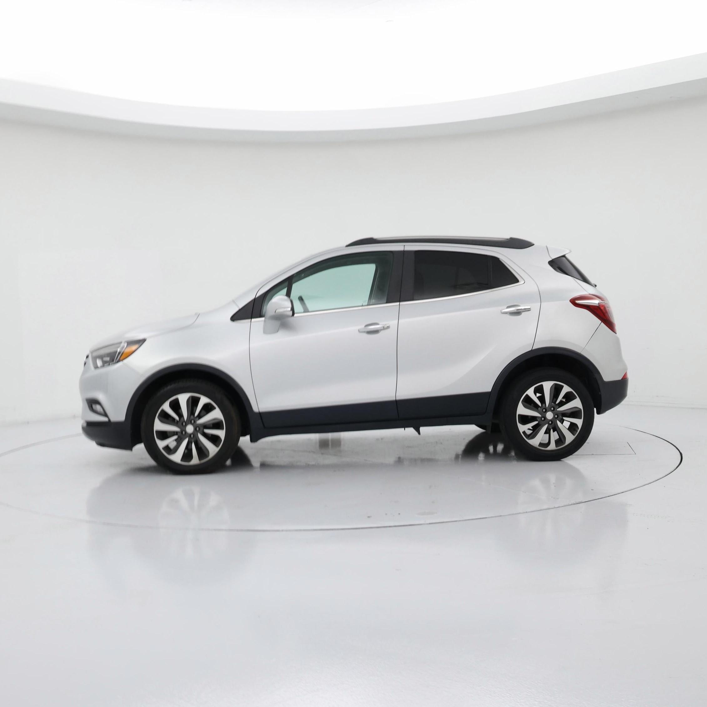 Thumbnail: 2017 Buick Encore - 3