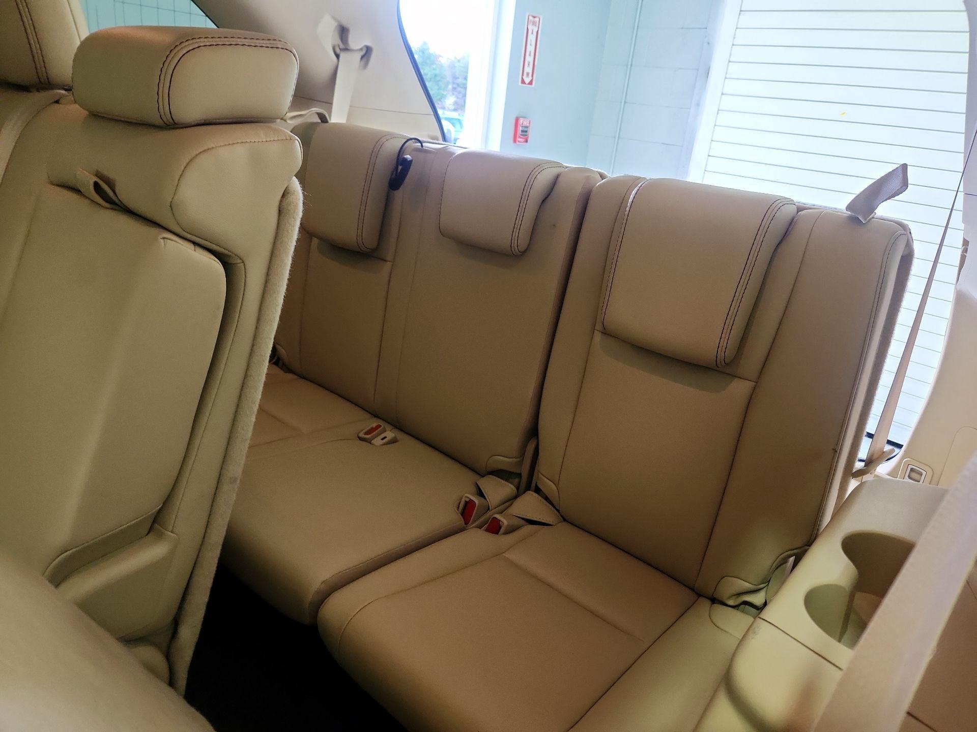 Thumbnail: 2018 Toyota Highlander - 20