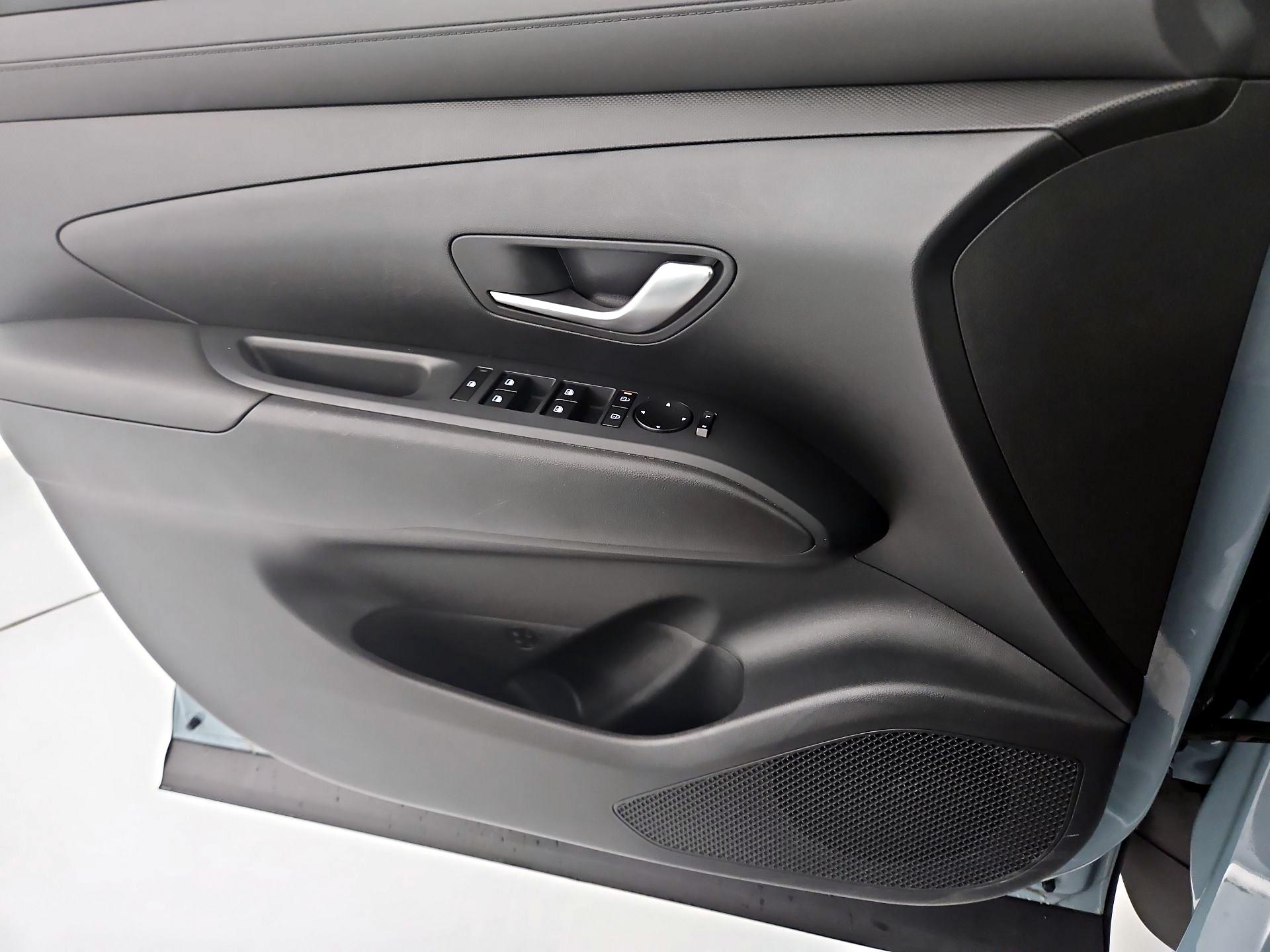 Thumbnail: 2025 Hyundai Santa Cruz - 12