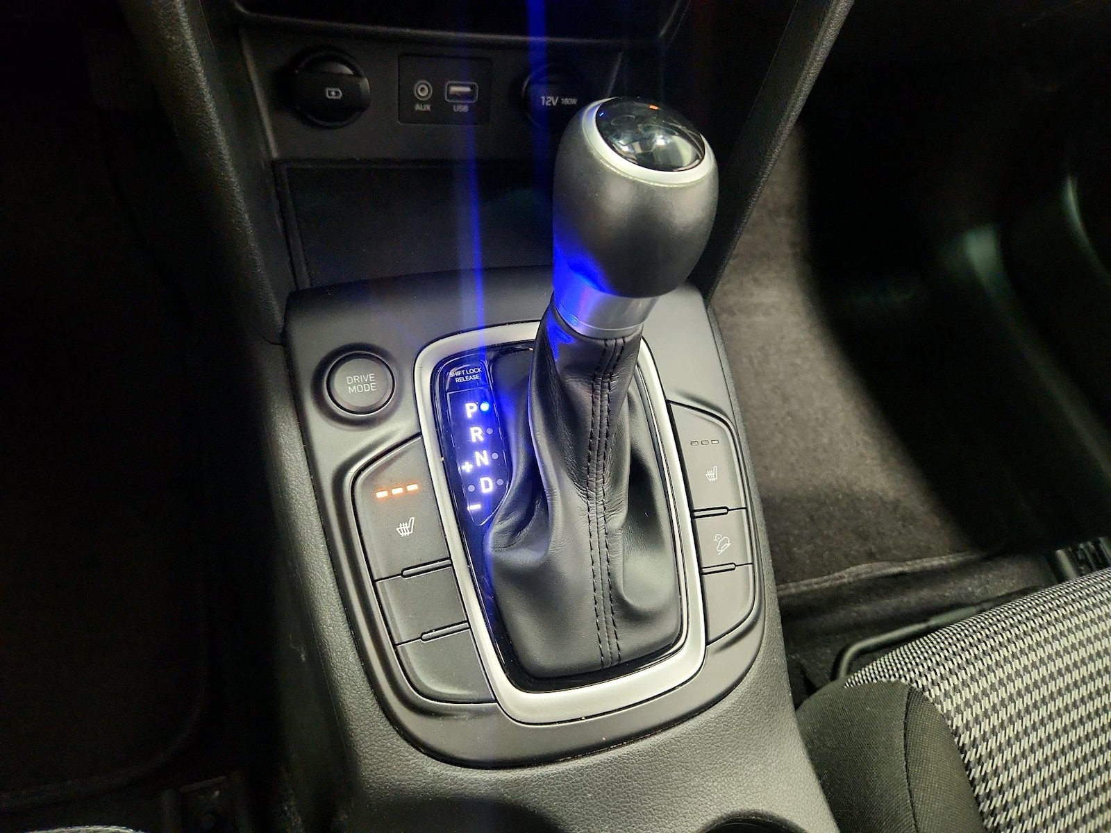 2019 Hyundai Kona SEL - Photo 18