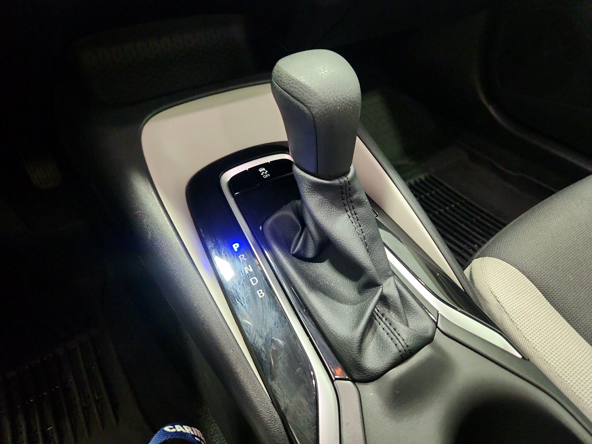 Thumbnail: 2025 Toyota Corolla - 18