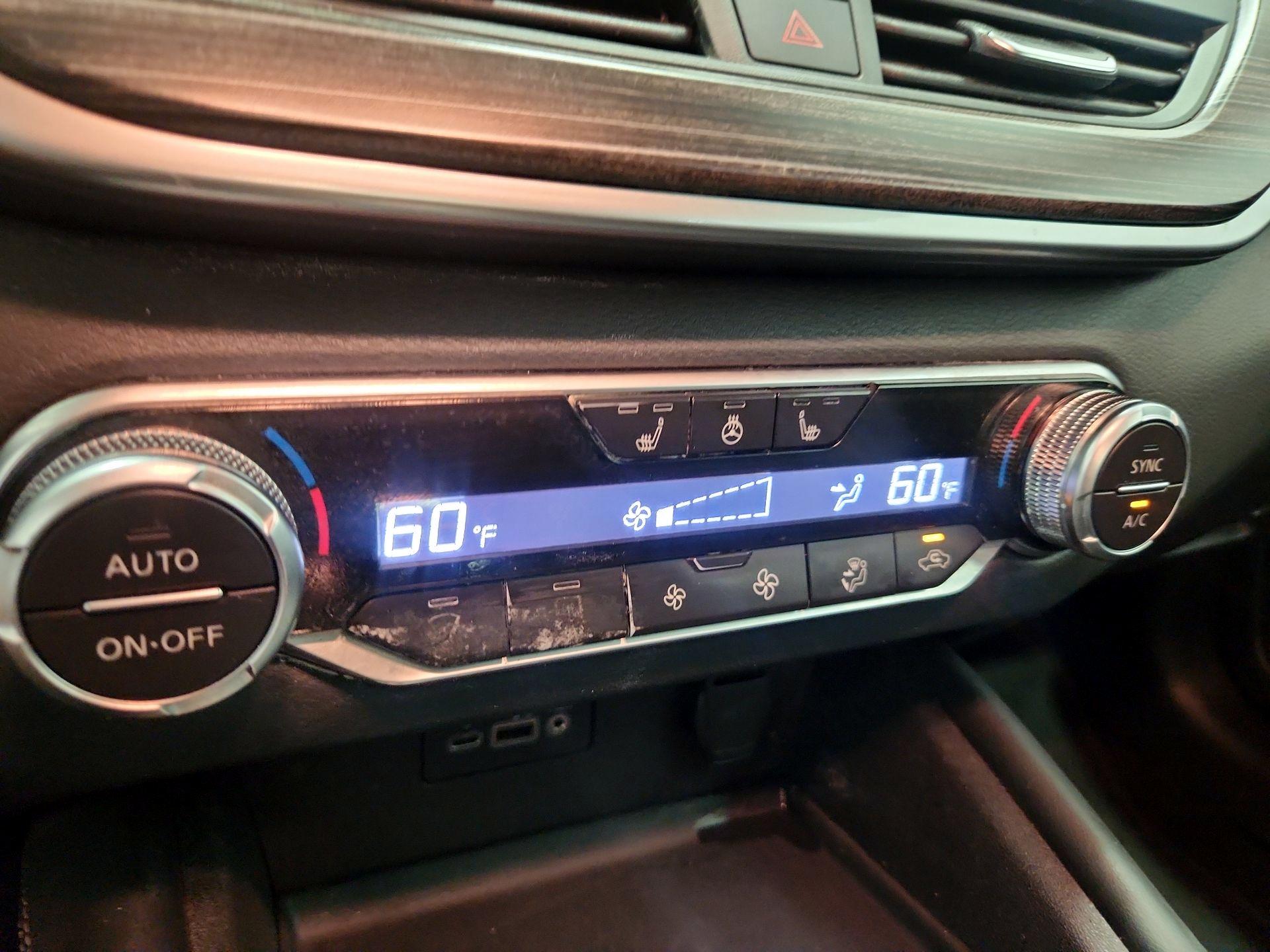 Thumbnail: 2019 Nissan Altima - 17