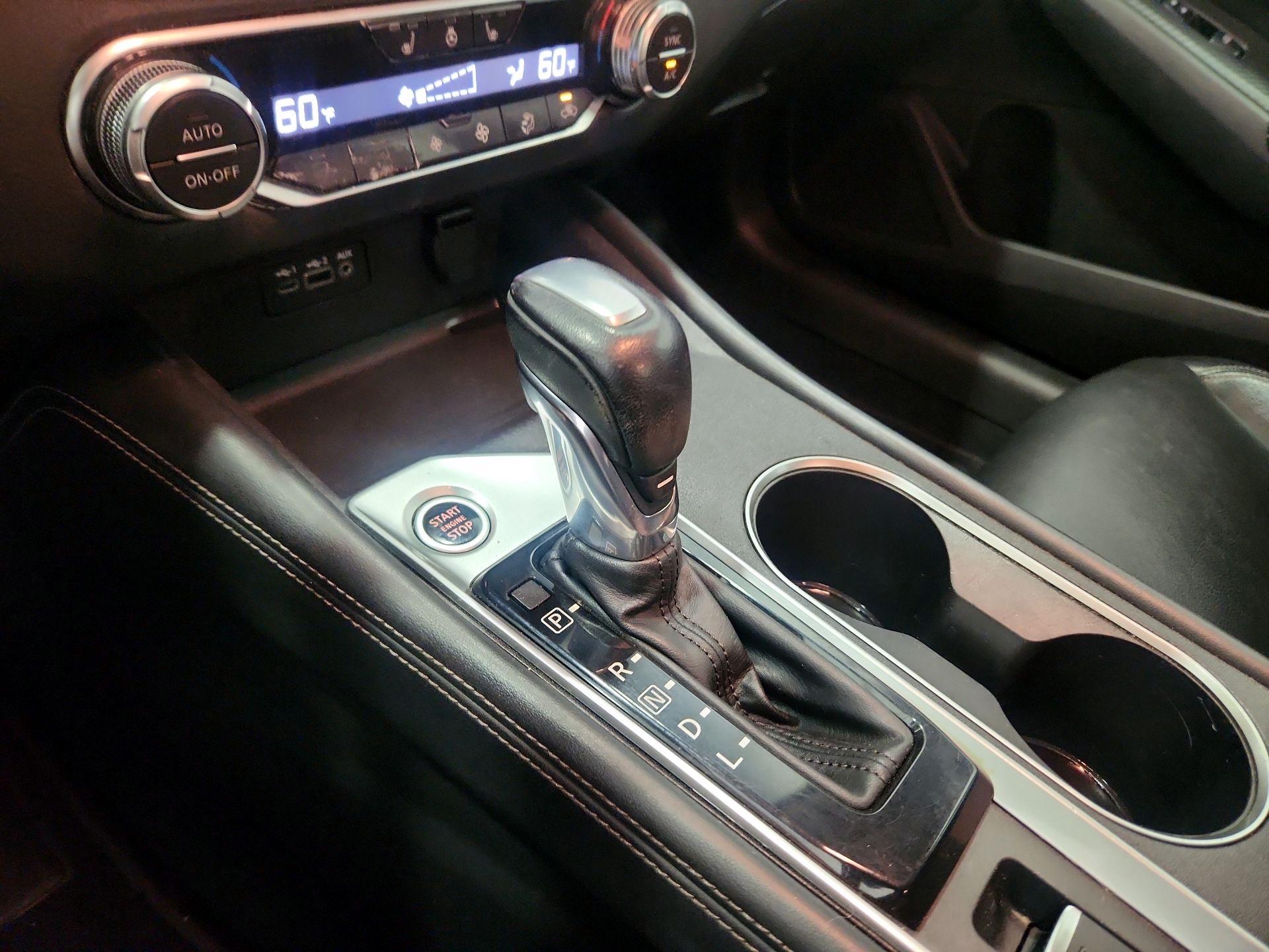 Thumbnail: 2019 Nissan Altima - 18