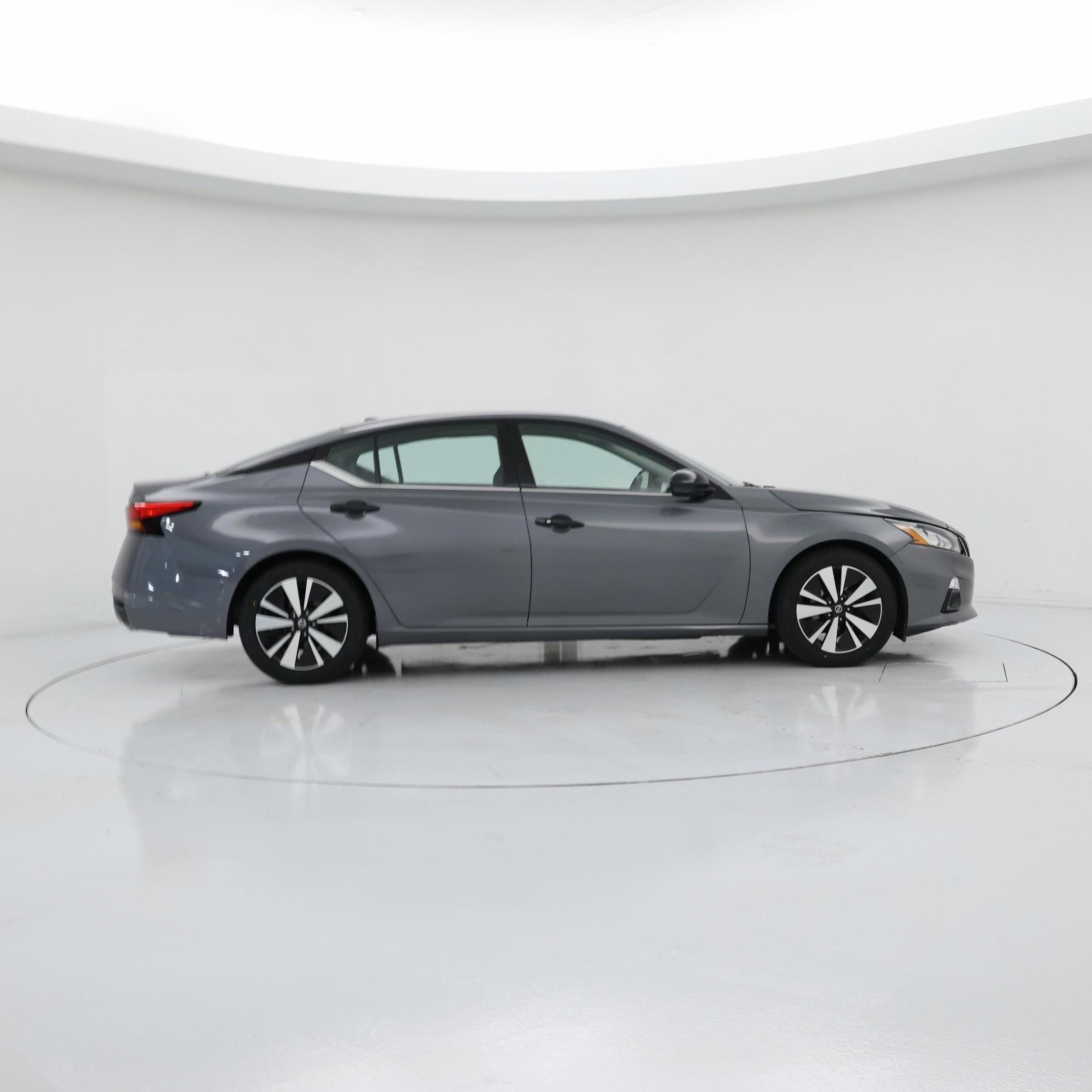 Thumbnail: 2019 Nissan Altima - 7