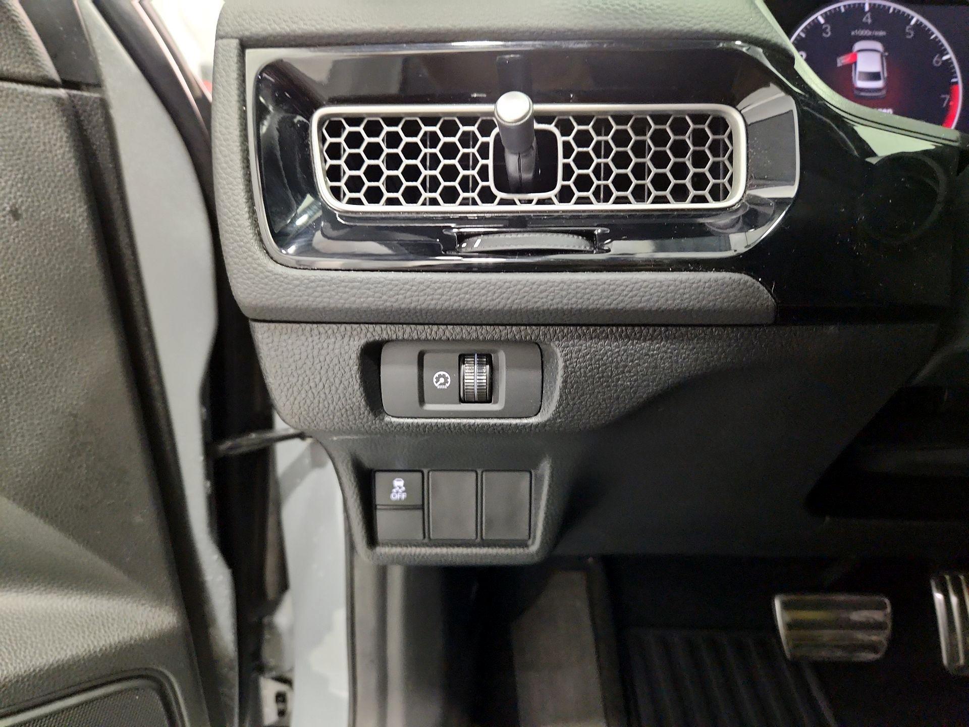 Thumbnail: 2025 Honda Civic - 13