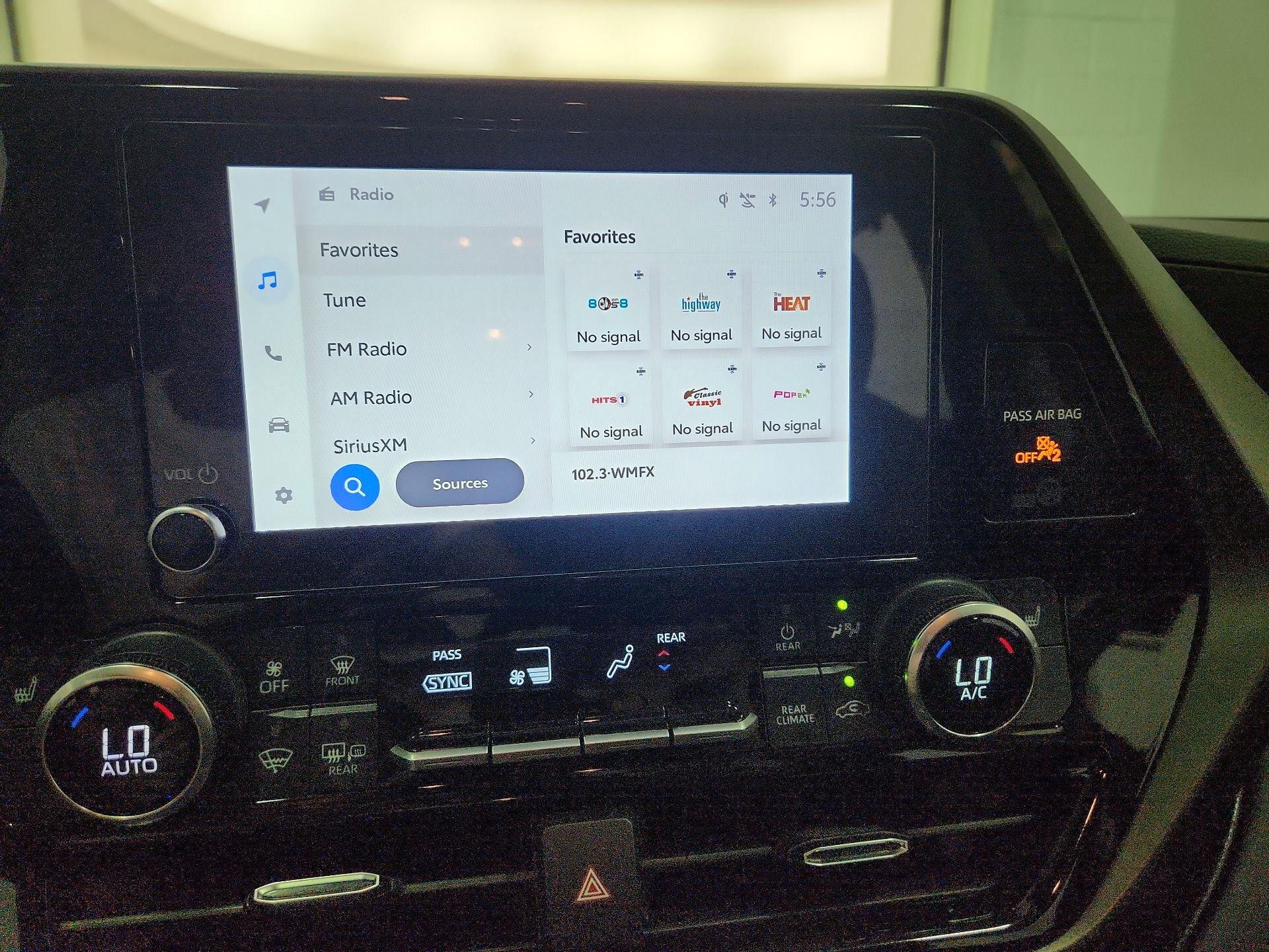 Thumbnail: 2024 Toyota Highlander - 15