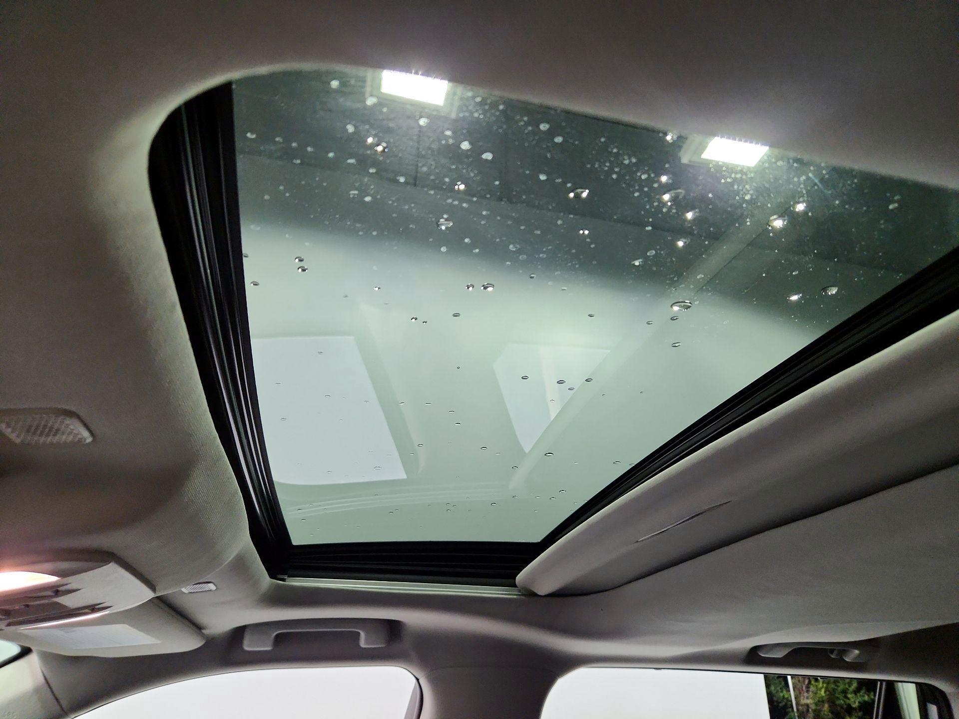 Thumbnail: 2024 Toyota Highlander - 19