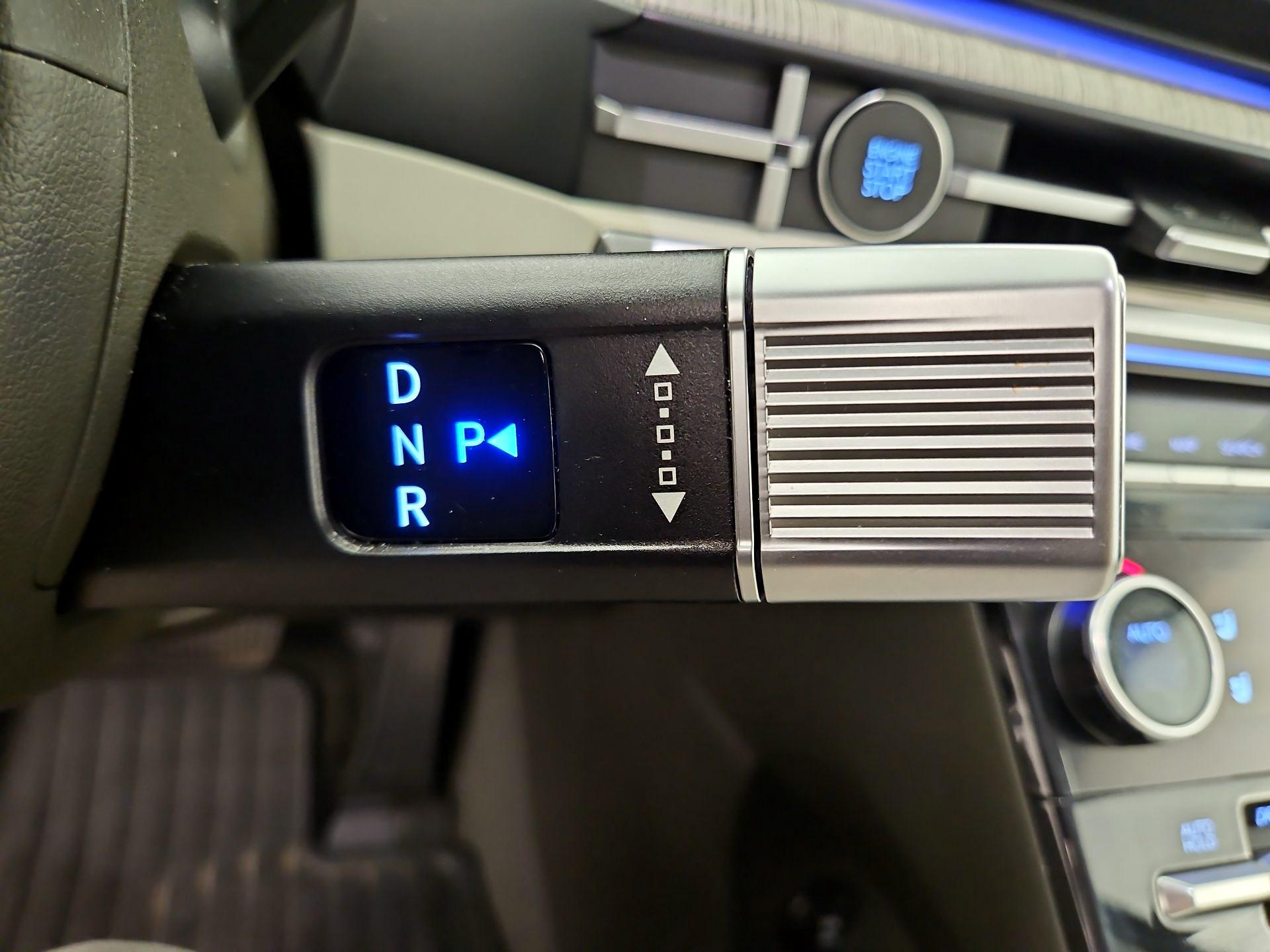 Thumbnail: 2024 Hyundai Santa Fe - 18