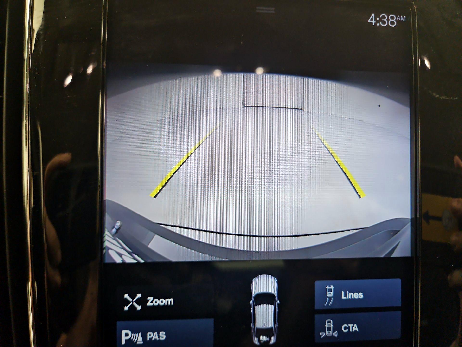 Thumbnail: 2020 Volvo S60 - 14