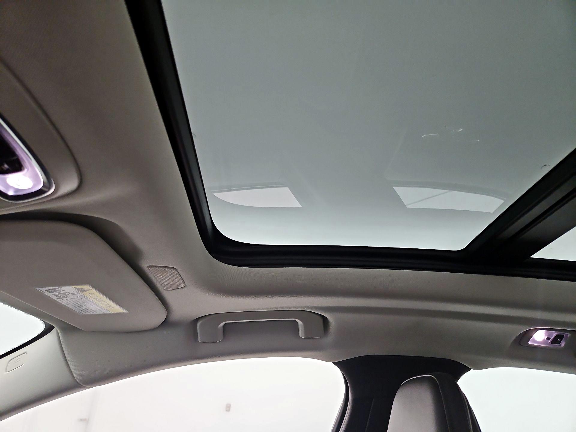 Thumbnail: 2020 Volvo S60 - 18