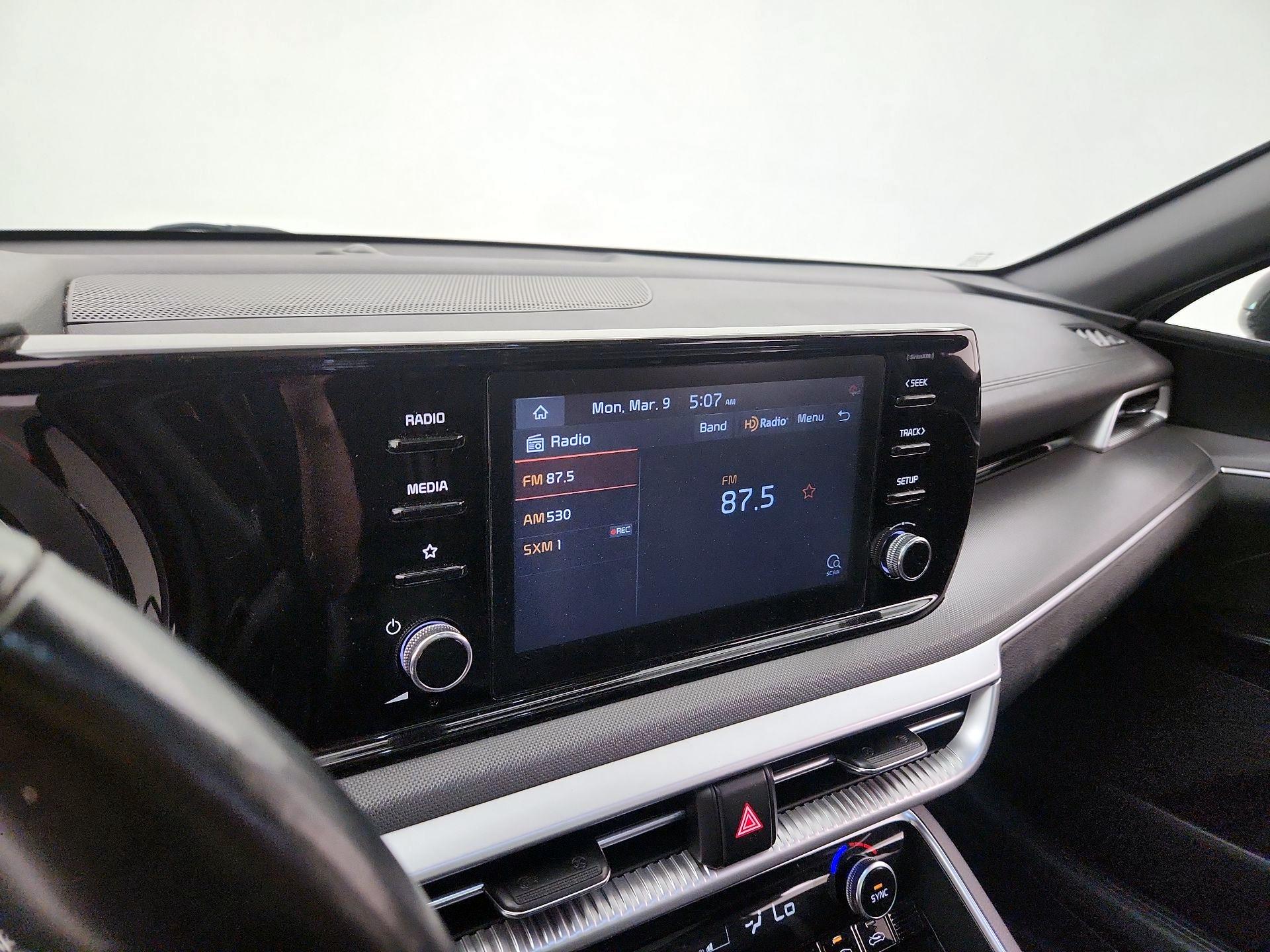 Thumbnail: 2021 Kia K5 - 15