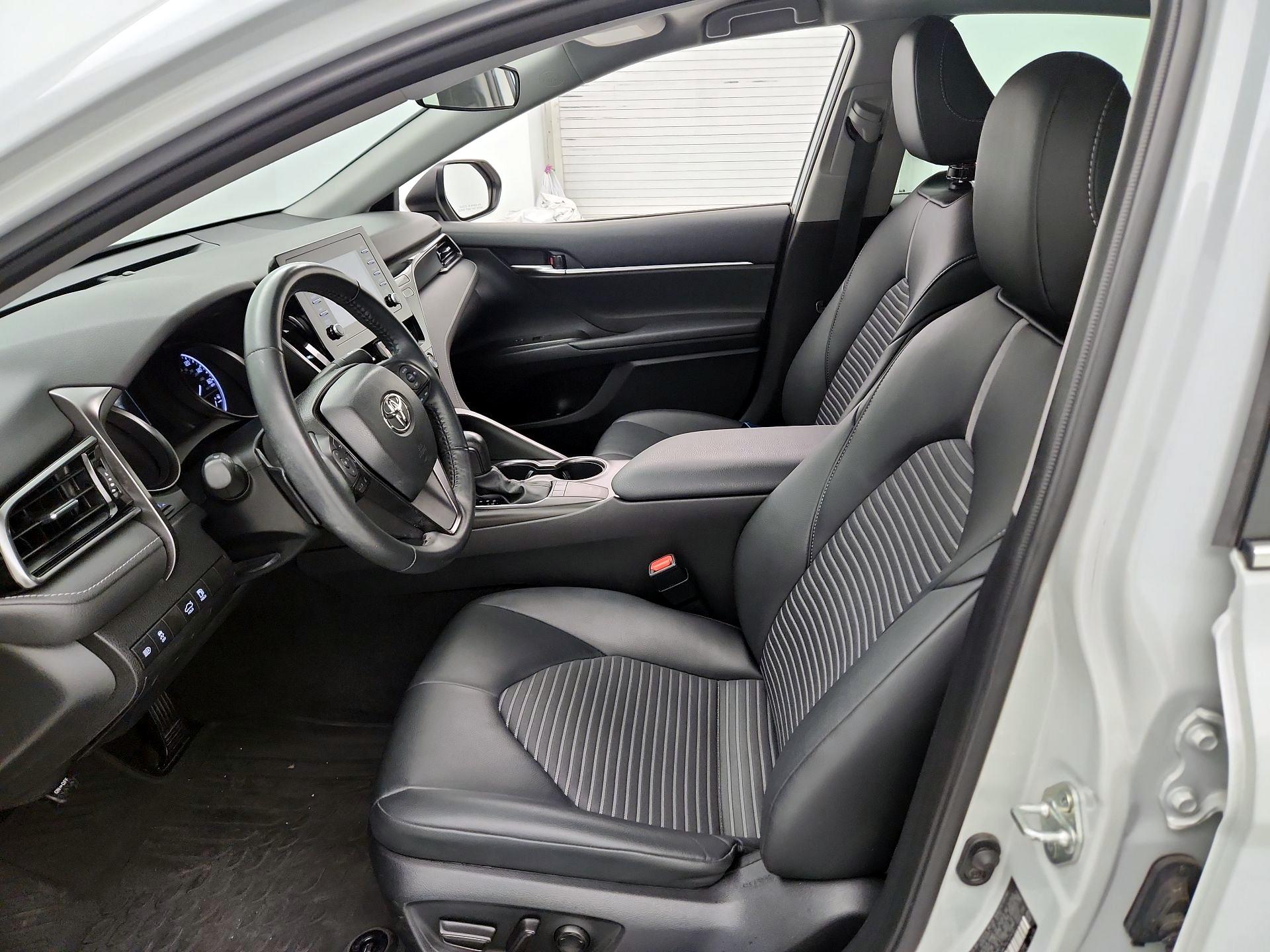 Thumbnail: 2023 Toyota Camry - 11