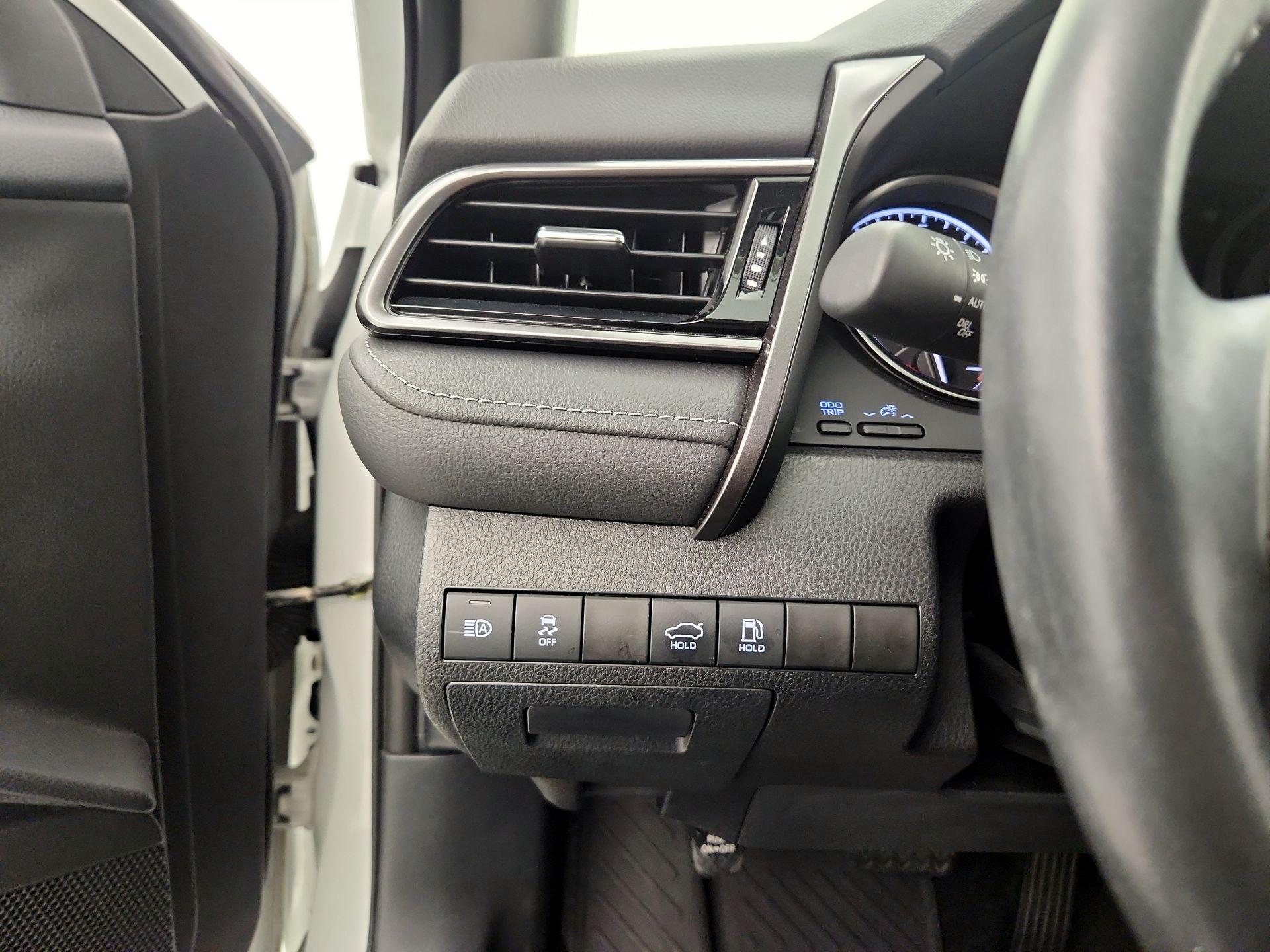 Thumbnail: 2023 Toyota Camry - 13