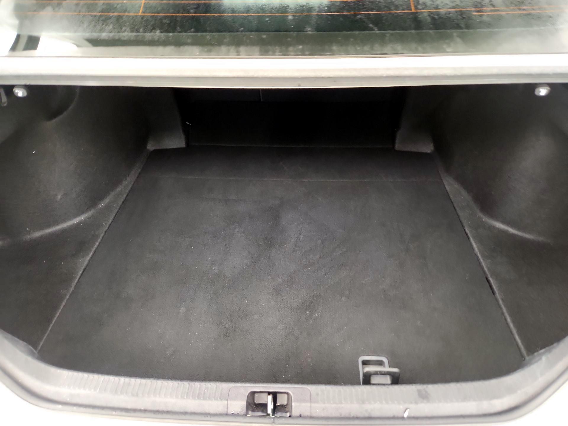 Thumbnail: 2023 Toyota Camry - 20