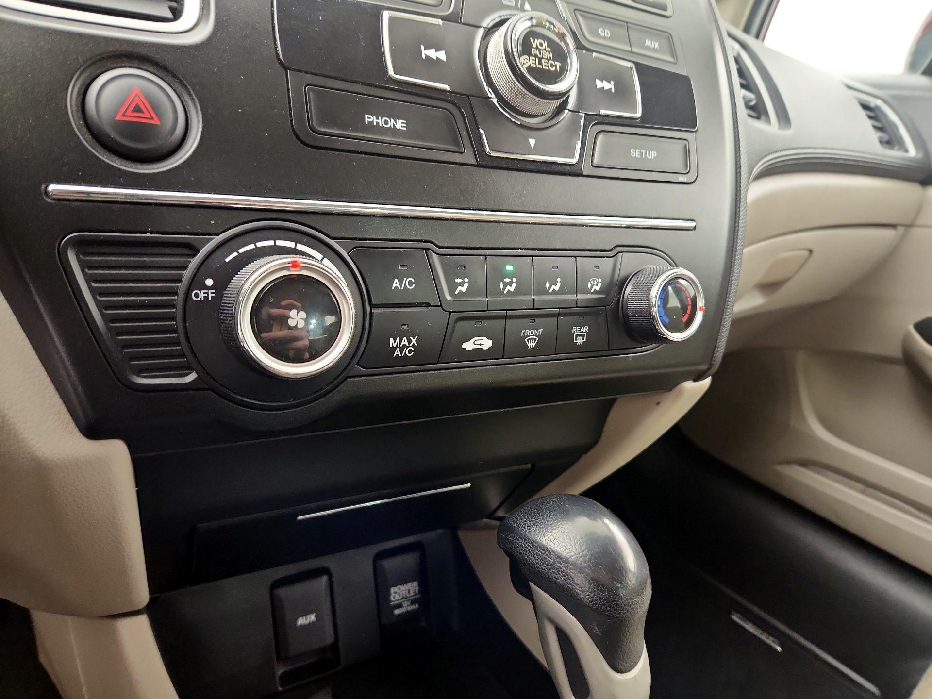 Thumbnail: 2015 Honda Civic - 16