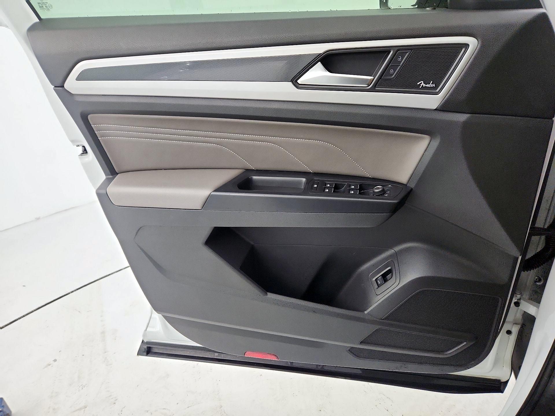 Thumbnail: 2021 Volkswagen Atlas - 12