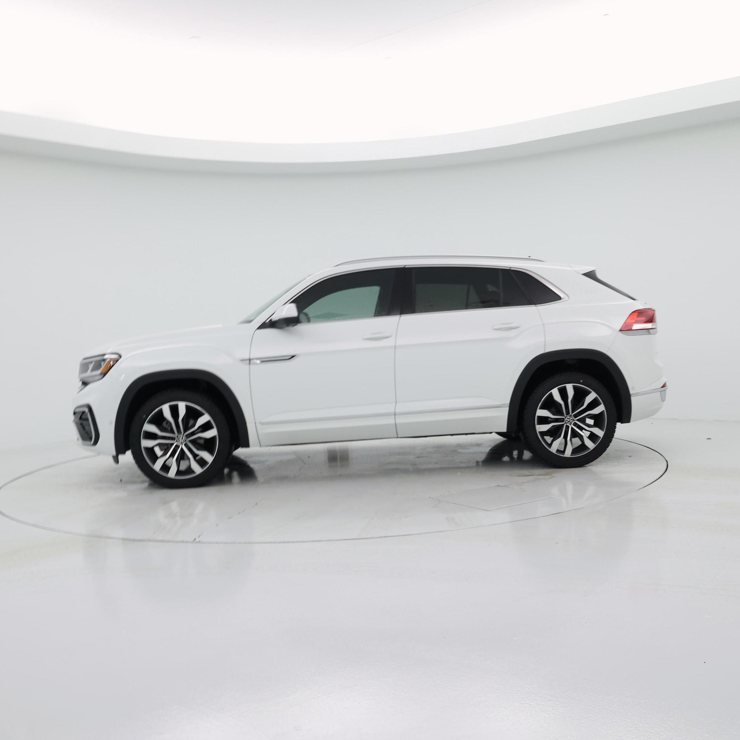 Thumbnail: 2021 Volkswagen Atlas - 3