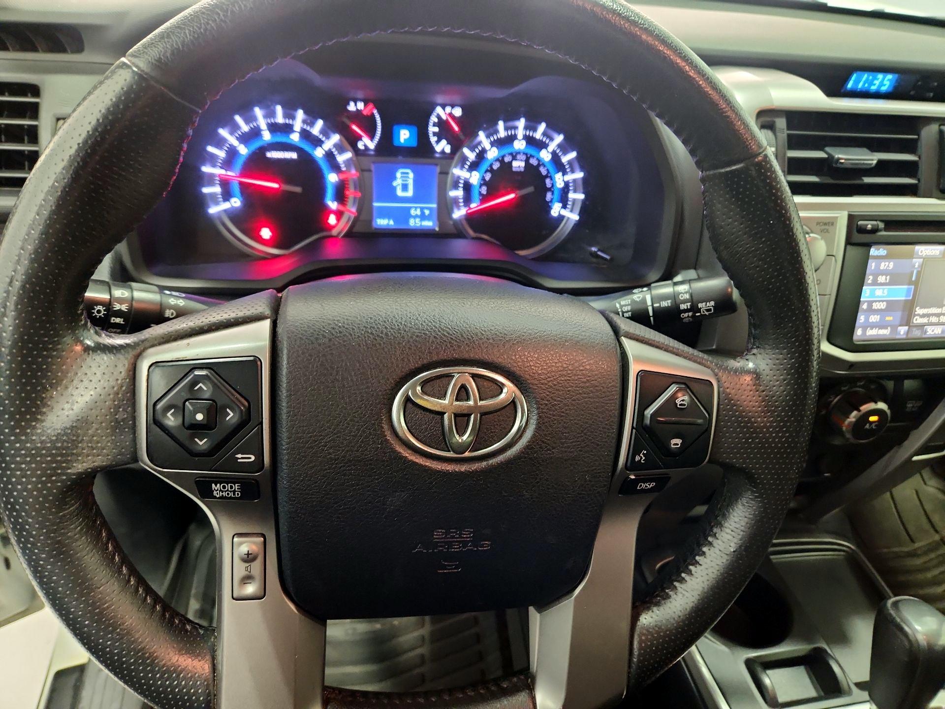 Thumbnail: 2019 Toyota 4Runner - 10
