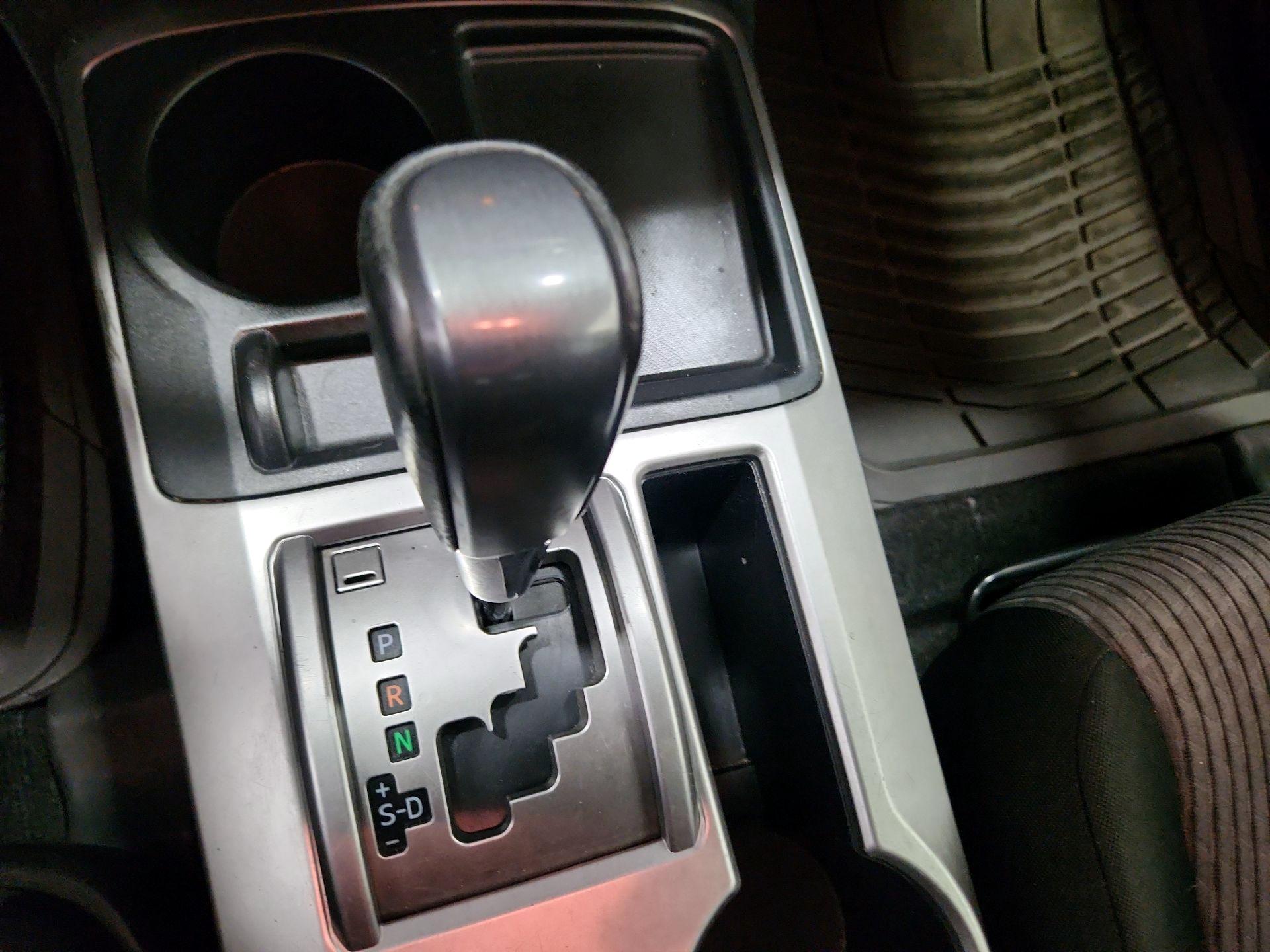 Thumbnail: 2019 Toyota 4Runner - 17