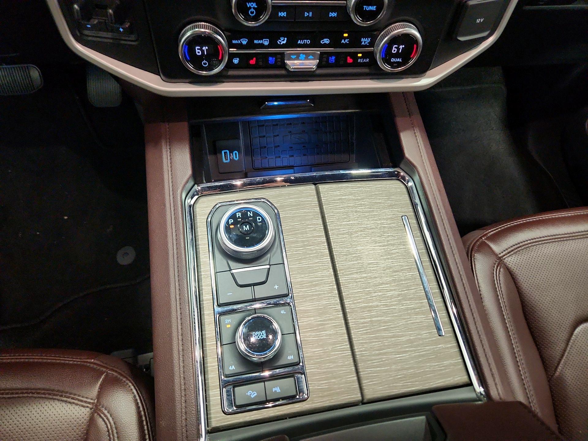 Thumbnail: 2023 Ford Expedition - 18