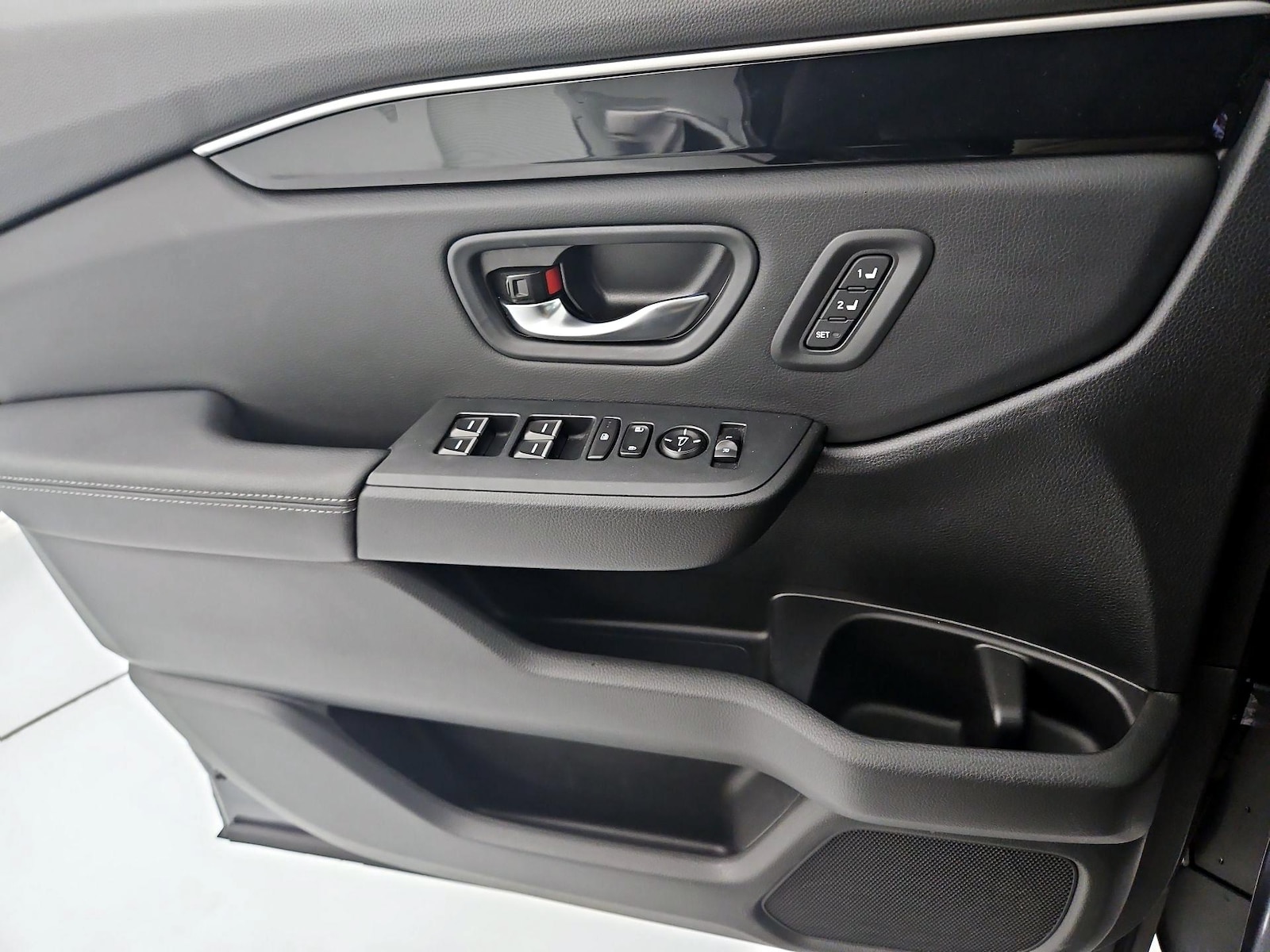 2025 Honda Pilot Touring - Photo 13