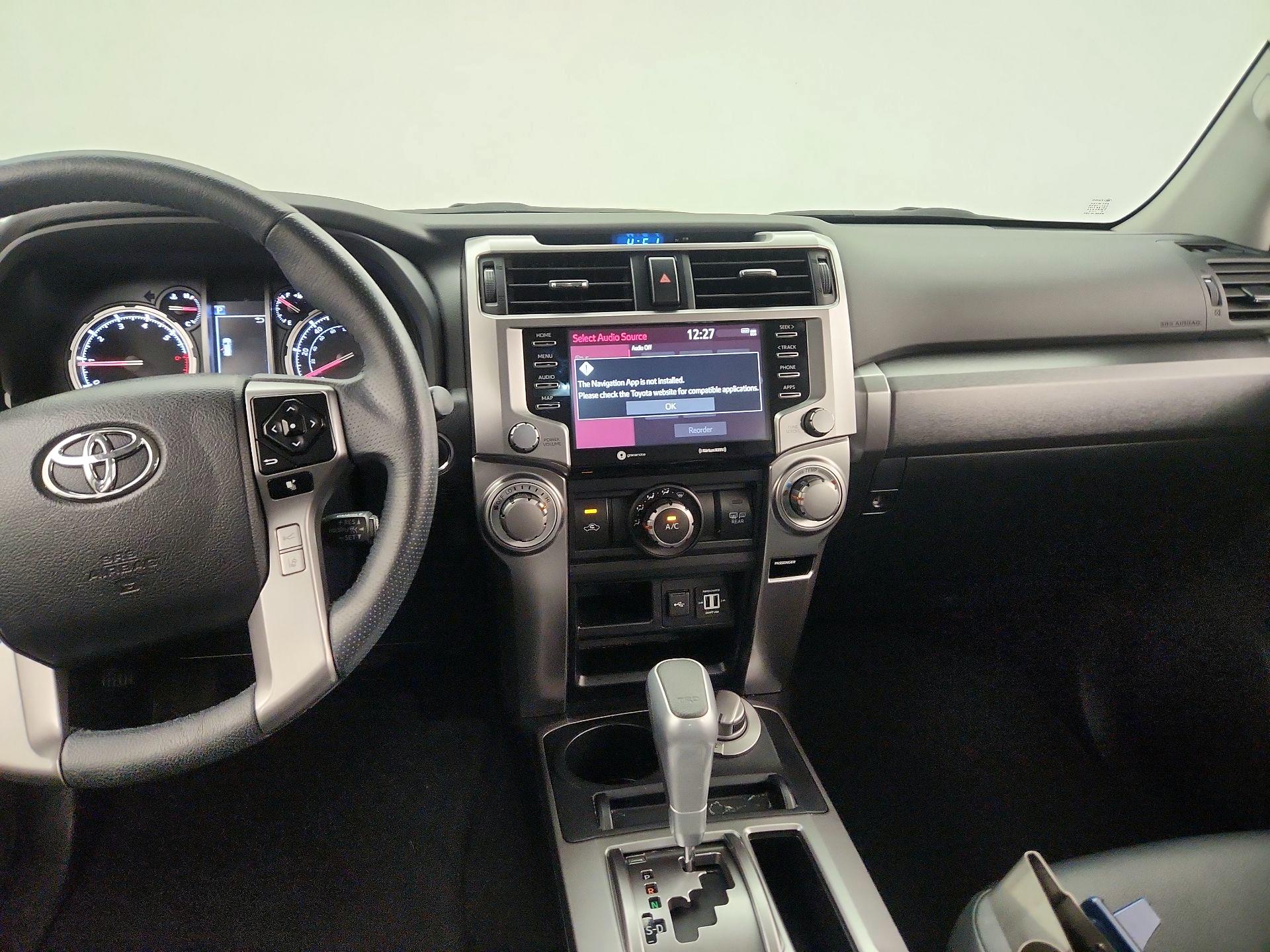 Thumbnail: 2022 Toyota 4Runner - 9