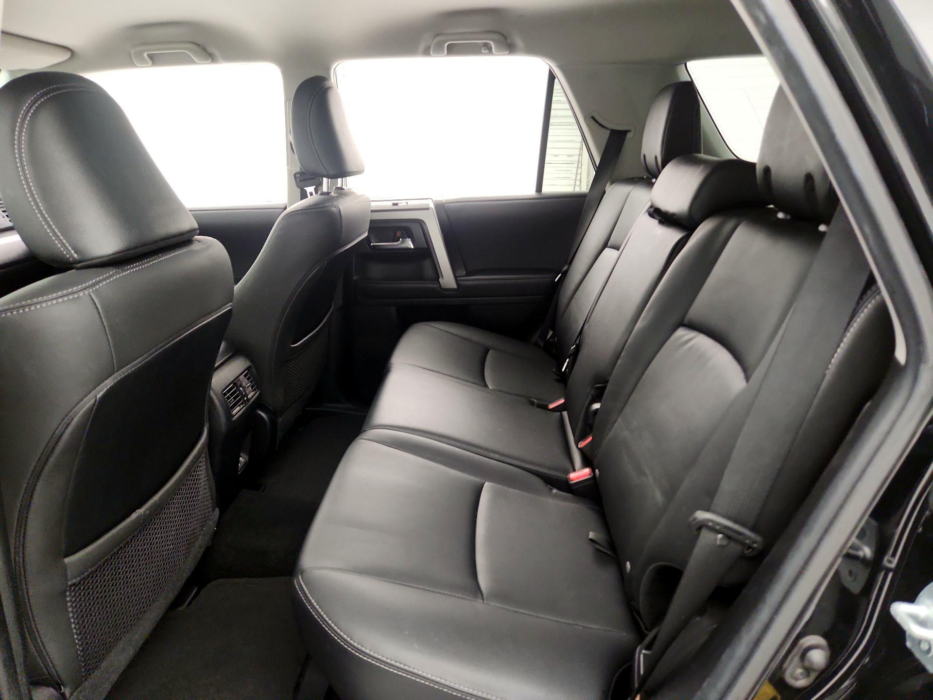 Thumbnail: 2022 Toyota 4Runner - 19