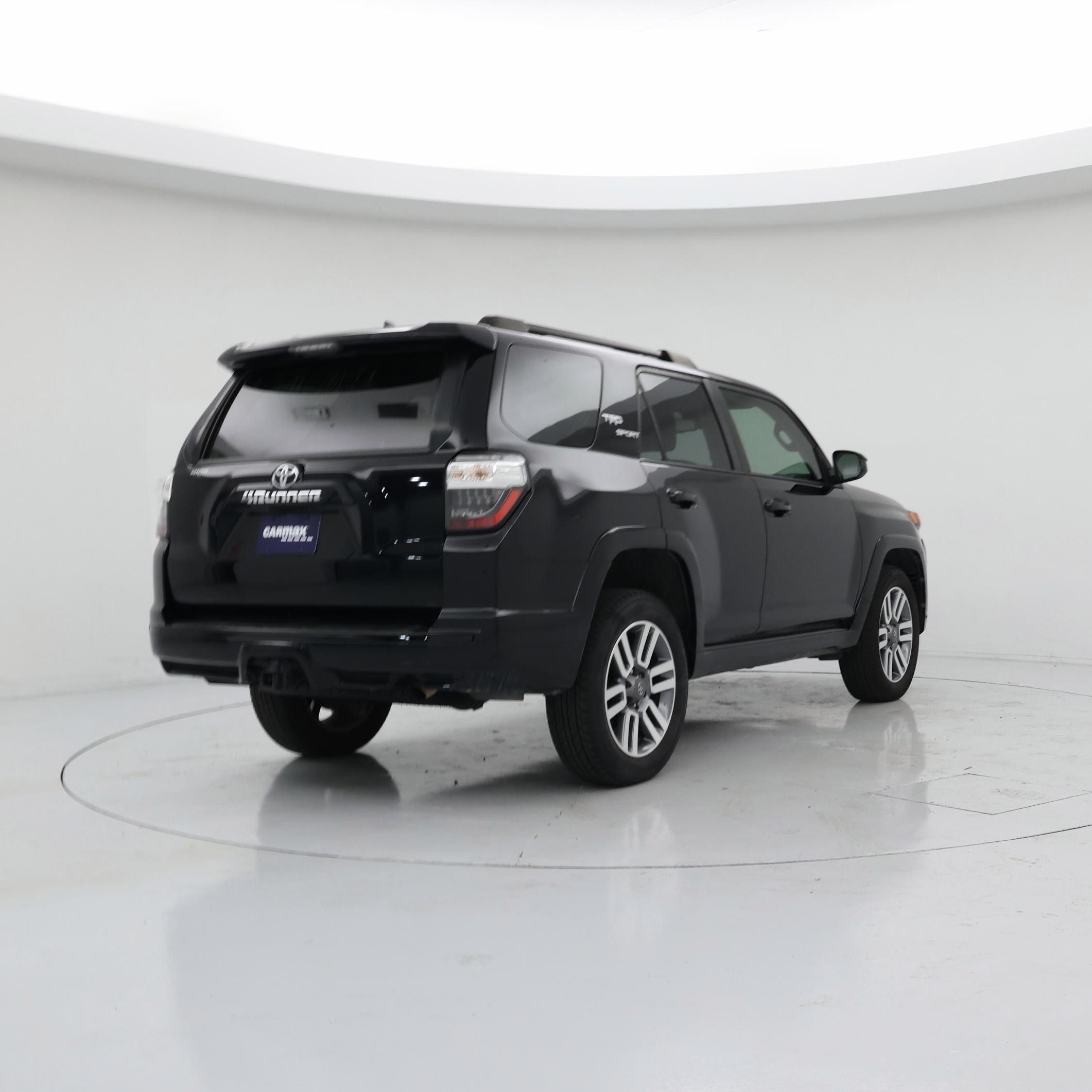 Thumbnail: 2022 Toyota 4Runner - 8