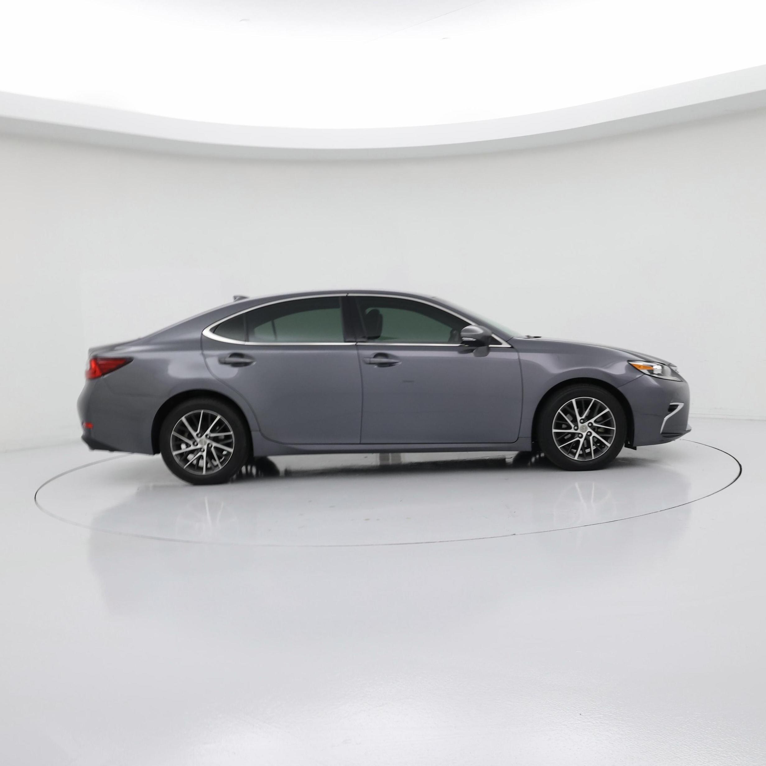 Thumbnail: 2018 Lexus ES - 7