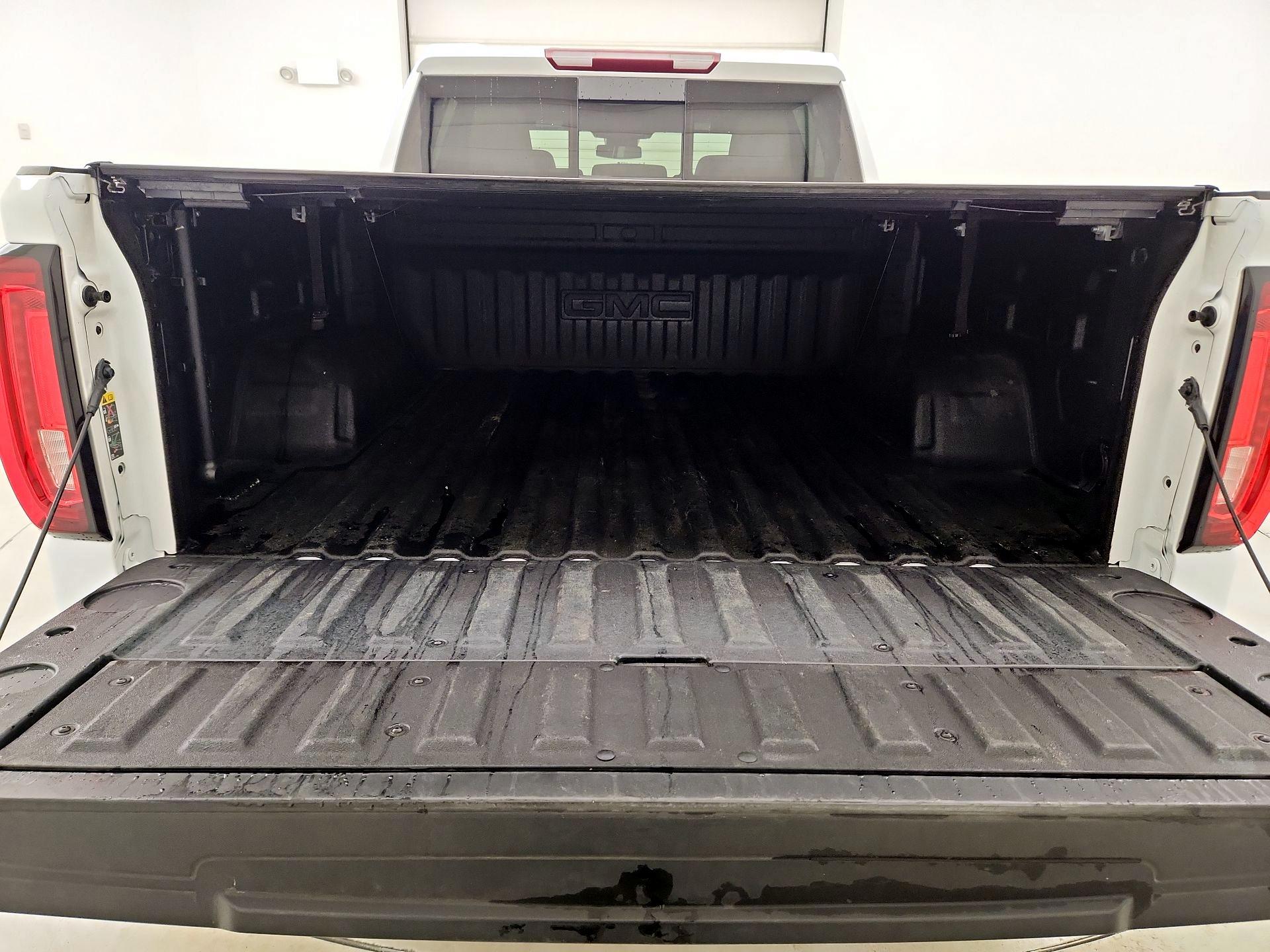 Thumbnail: 2024 GMC Sierra 1500 - 18