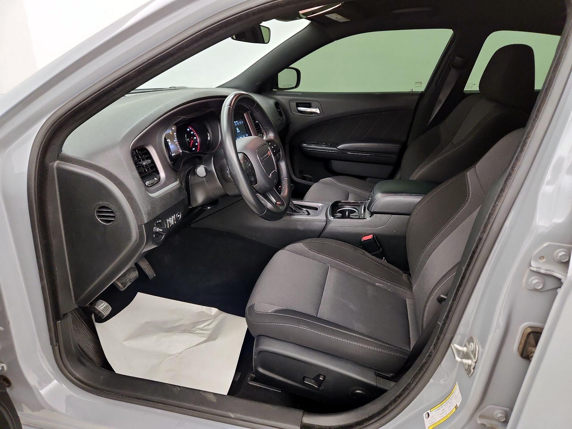 Thumbnail: 2022 Dodge Charger - 9