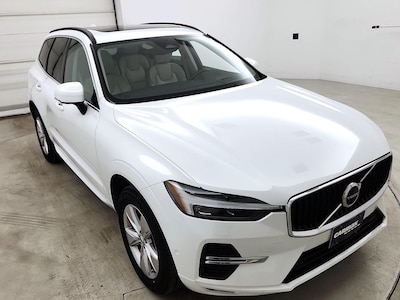 2022 Volvo XC60 B5 Momentum