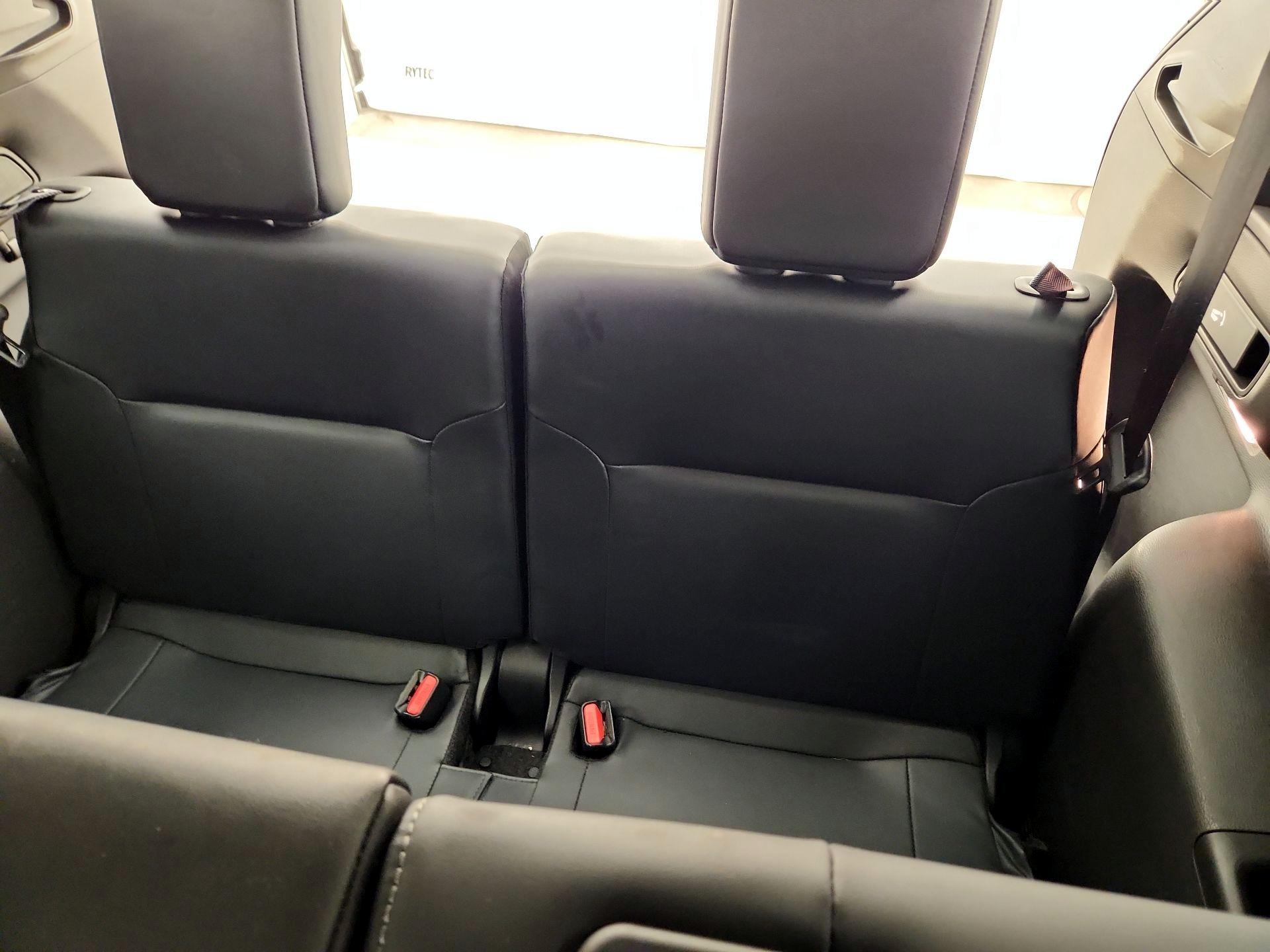 Thumbnail: 2024 Mitsubishi Outlander - 20