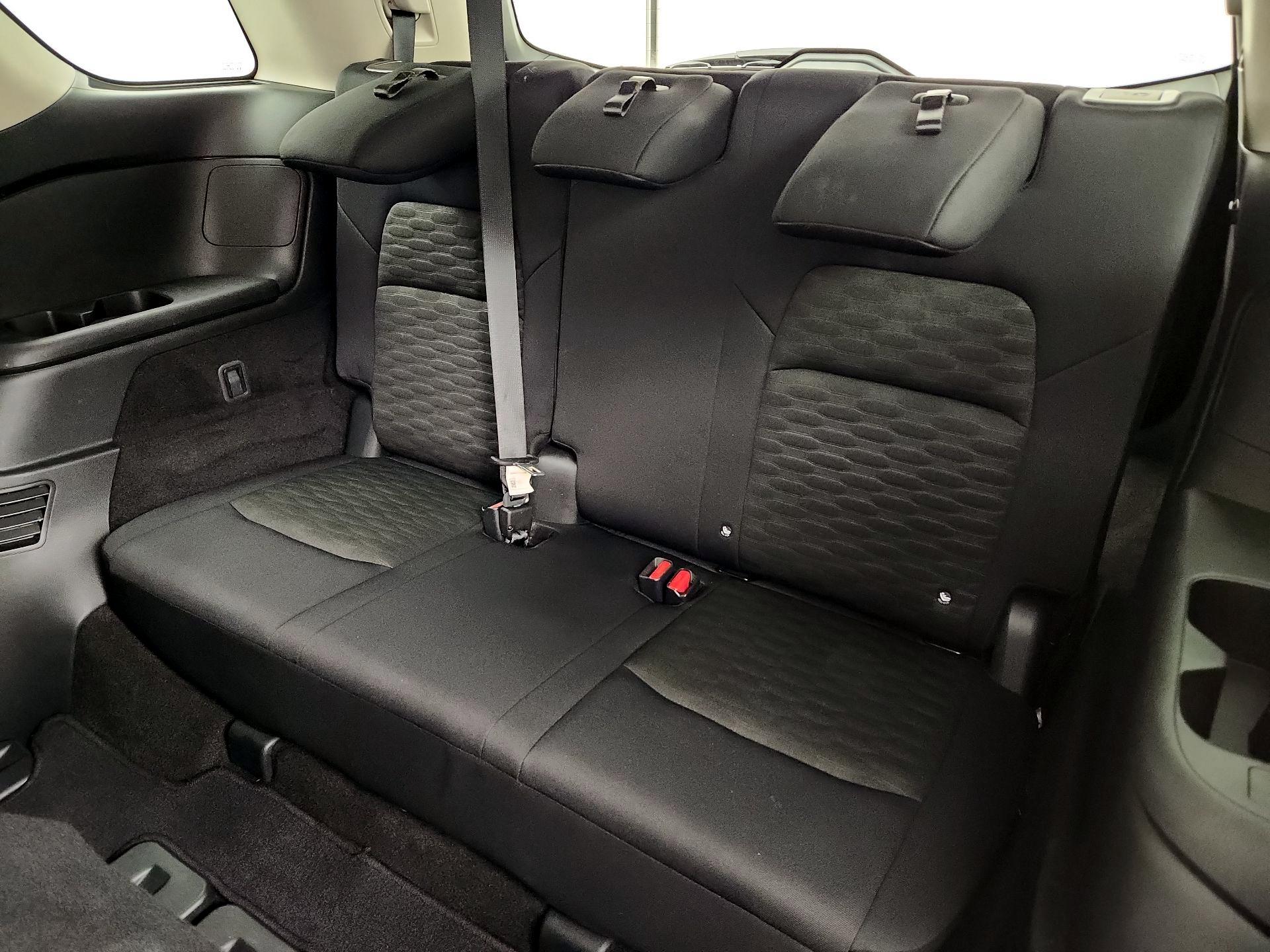 Thumbnail: 2023 Nissan Pathfinder - 18