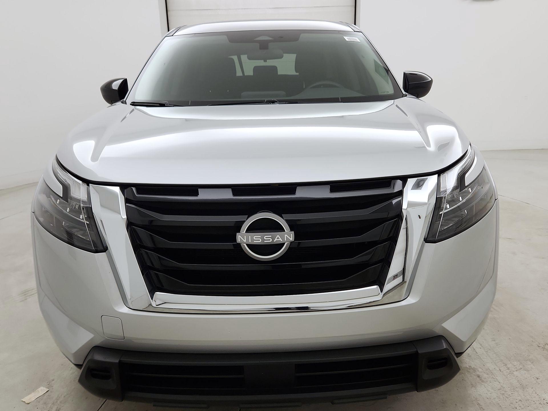 Thumbnail: 2023 Nissan Pathfinder - 2