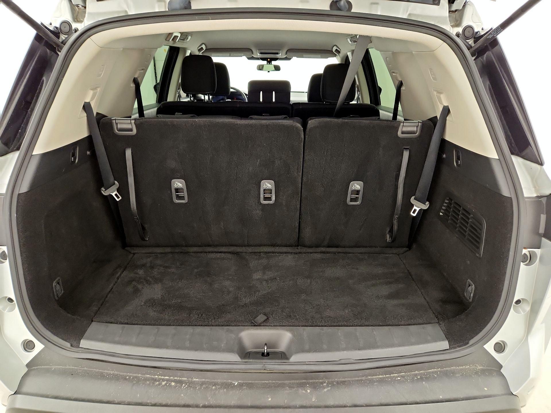 Thumbnail: 2023 Nissan Pathfinder - 19