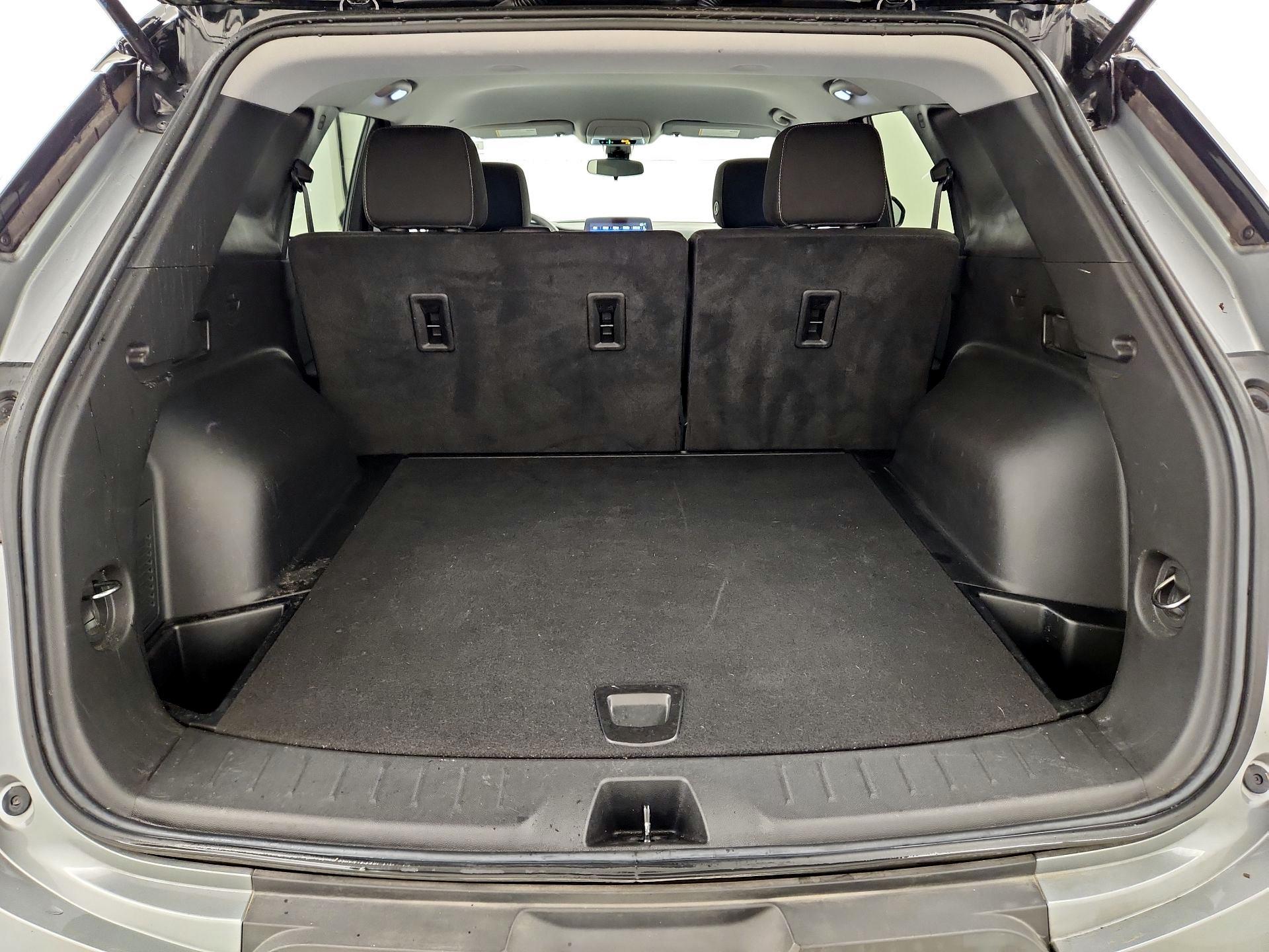 Thumbnail: 2023 Chevrolet Blazer - 18