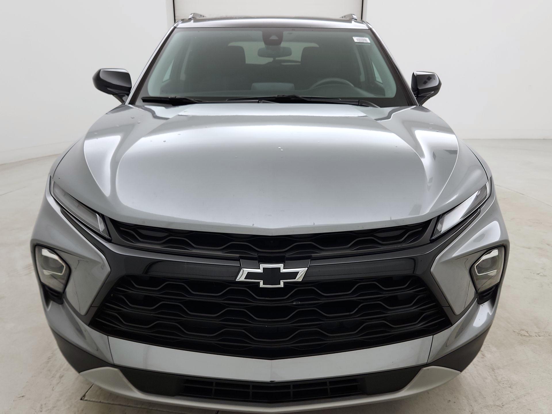 Thumbnail: 2023 Chevrolet Blazer - 2