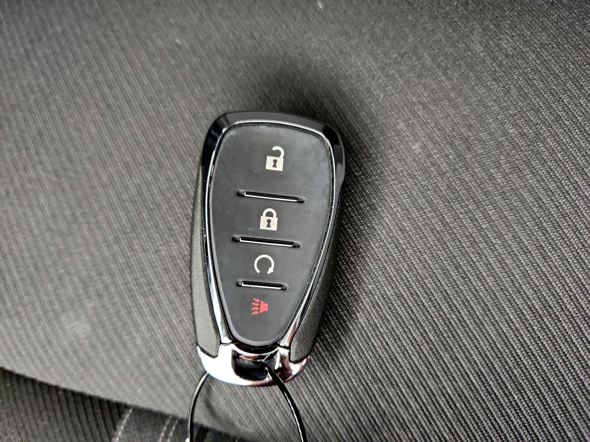 Thumbnail: 2023 Chevrolet Blazer - 20