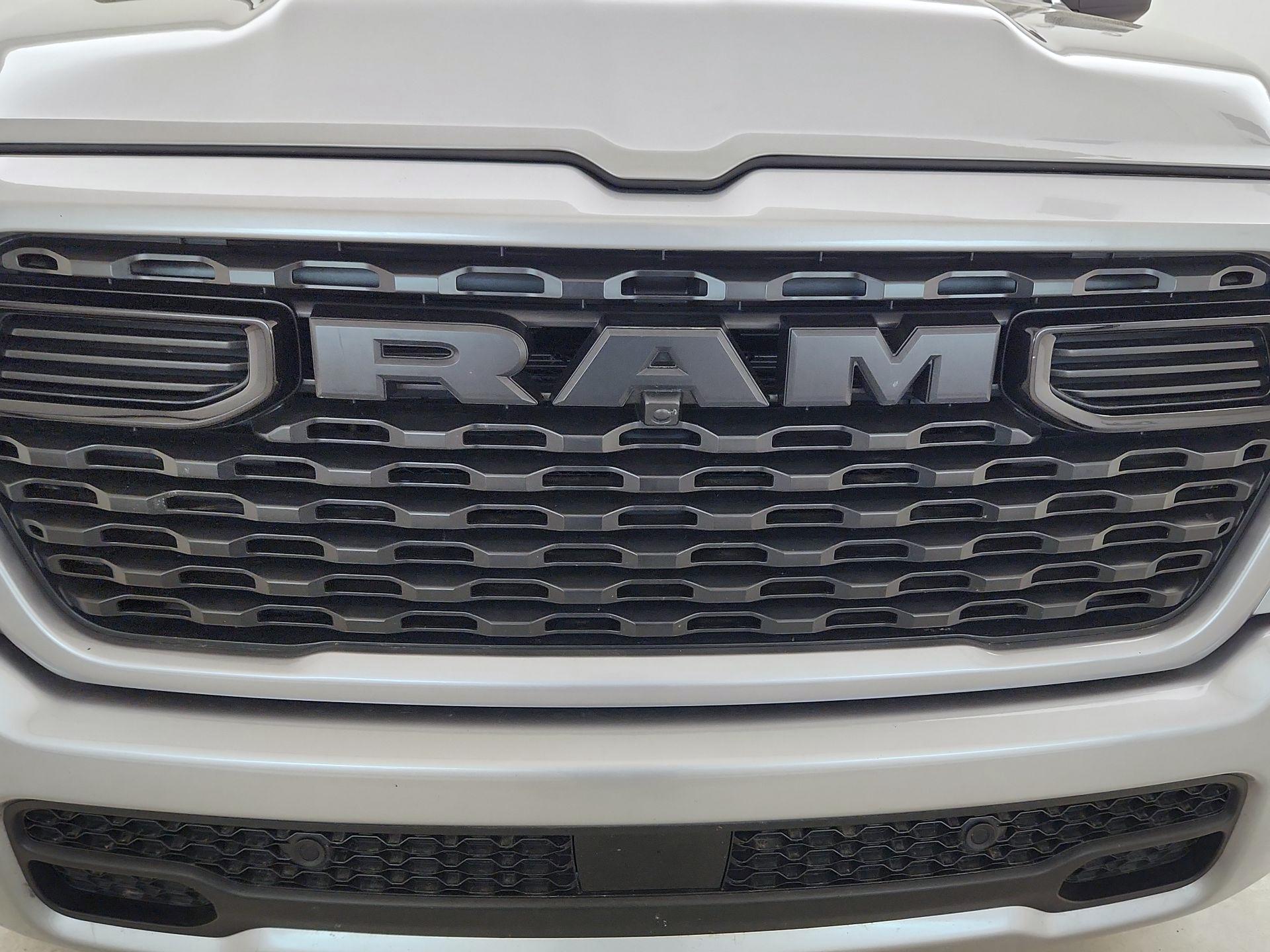 Thumbnail: 2025 RAM 1500 - 2